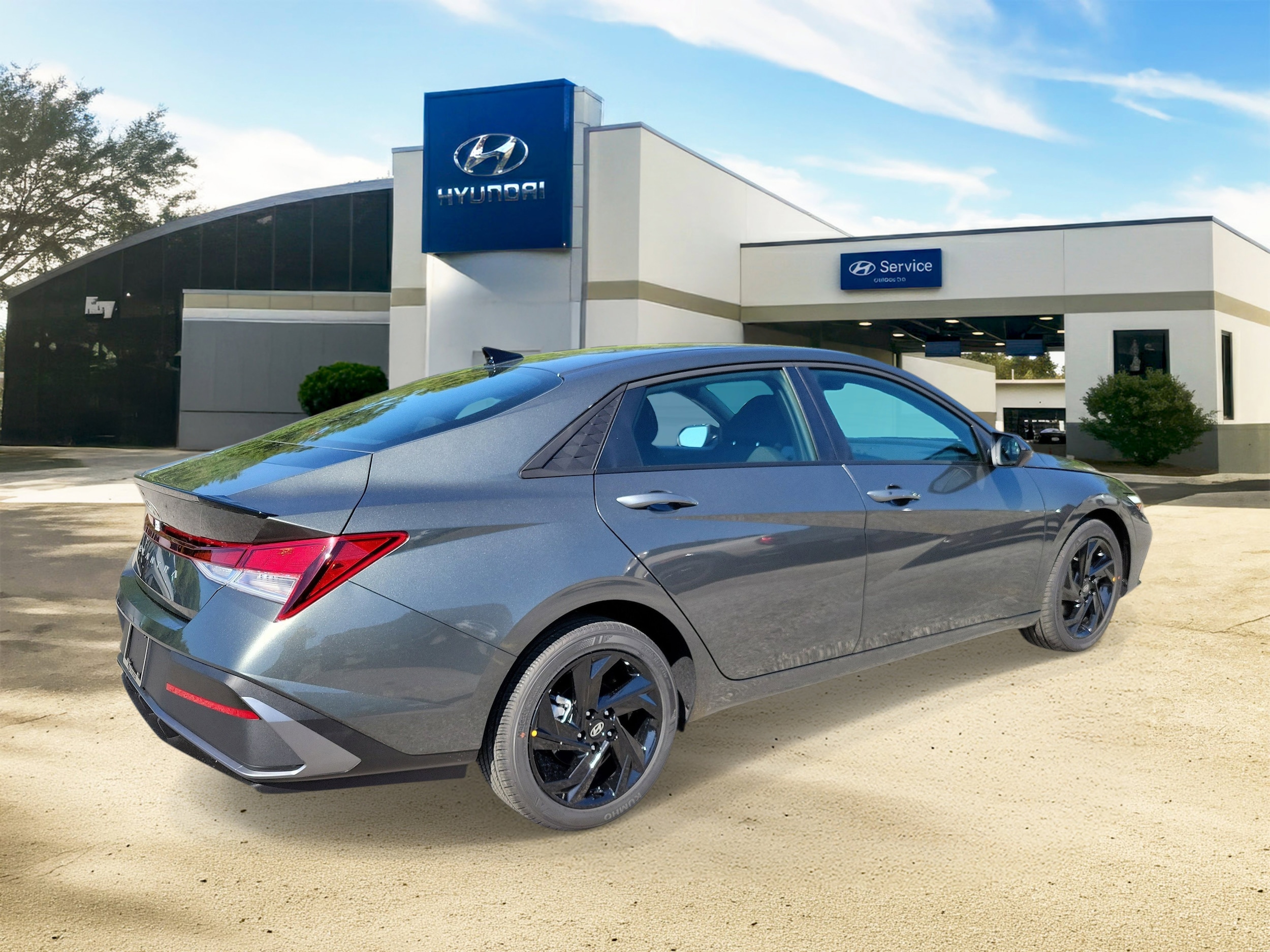 2026 Hyundai Elantra SEL Sport - Photo 4