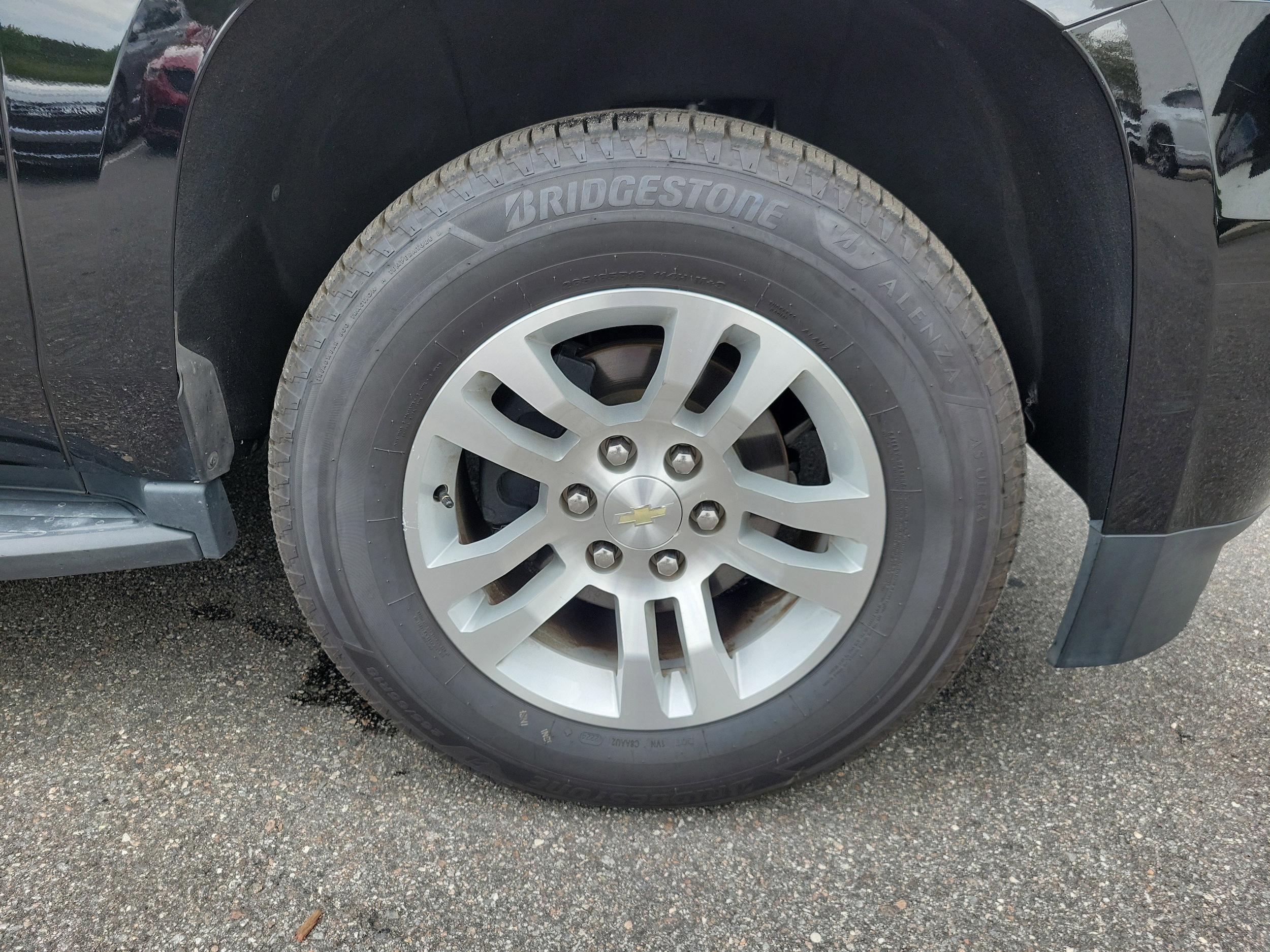 2019 Chevrolet Tahoe LT - Photo 6