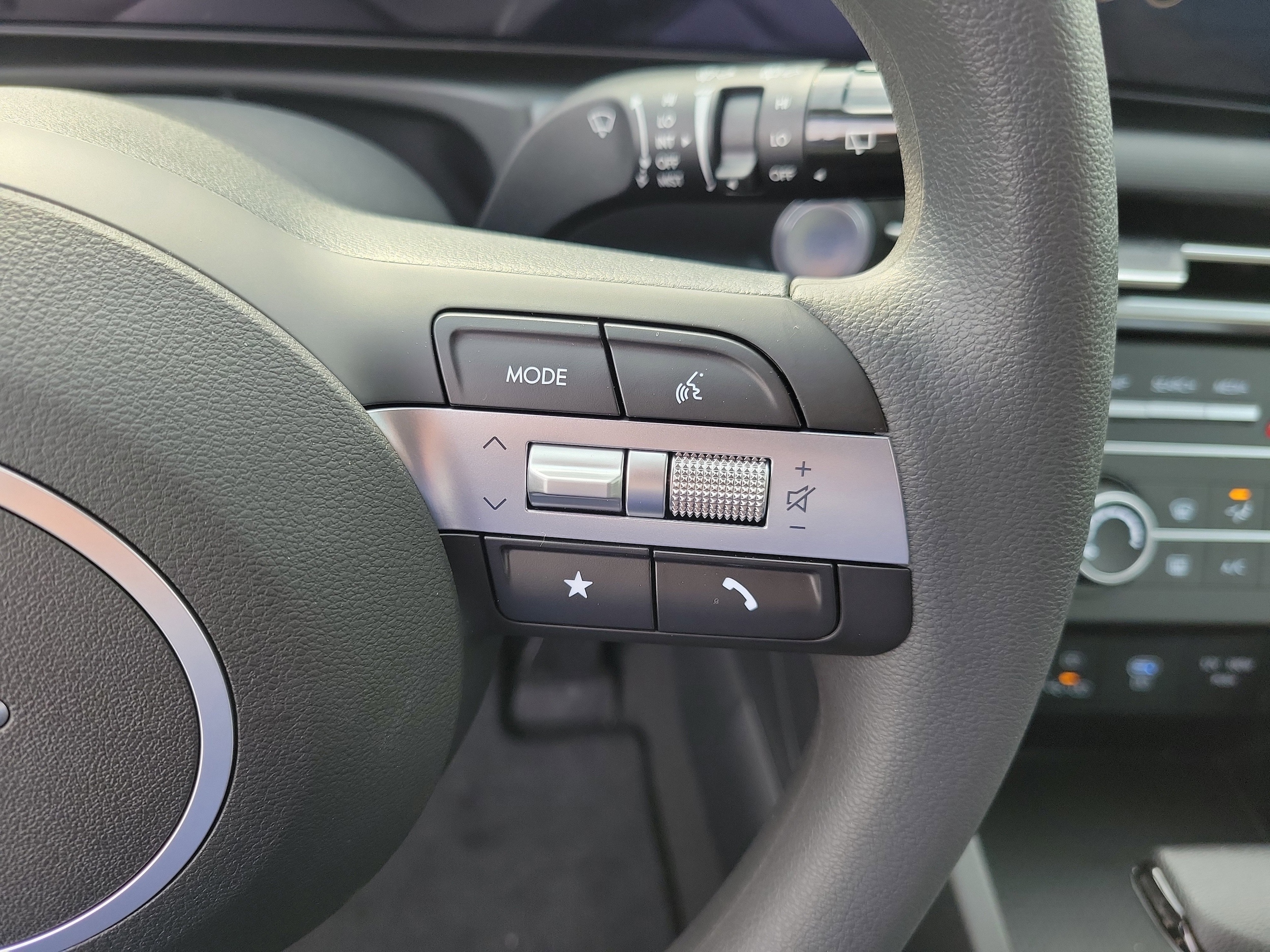 2026 Hyundai Tucson SE - Photo 18