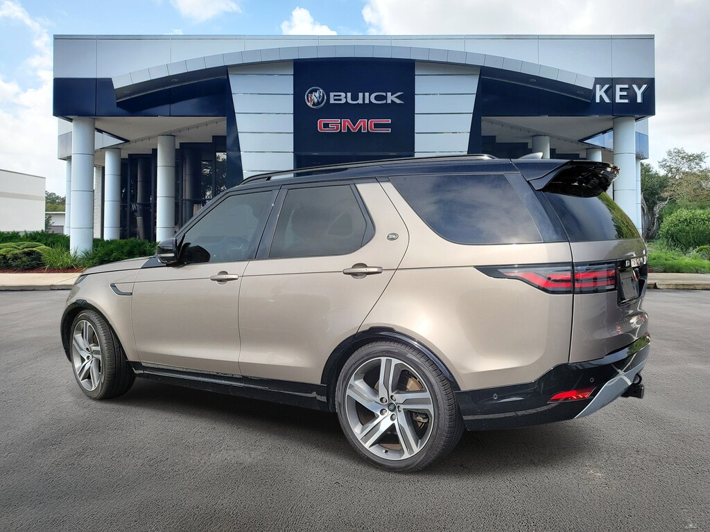 Used 2023 Land Rover Discovery P360 Metropolitan Edition SUV