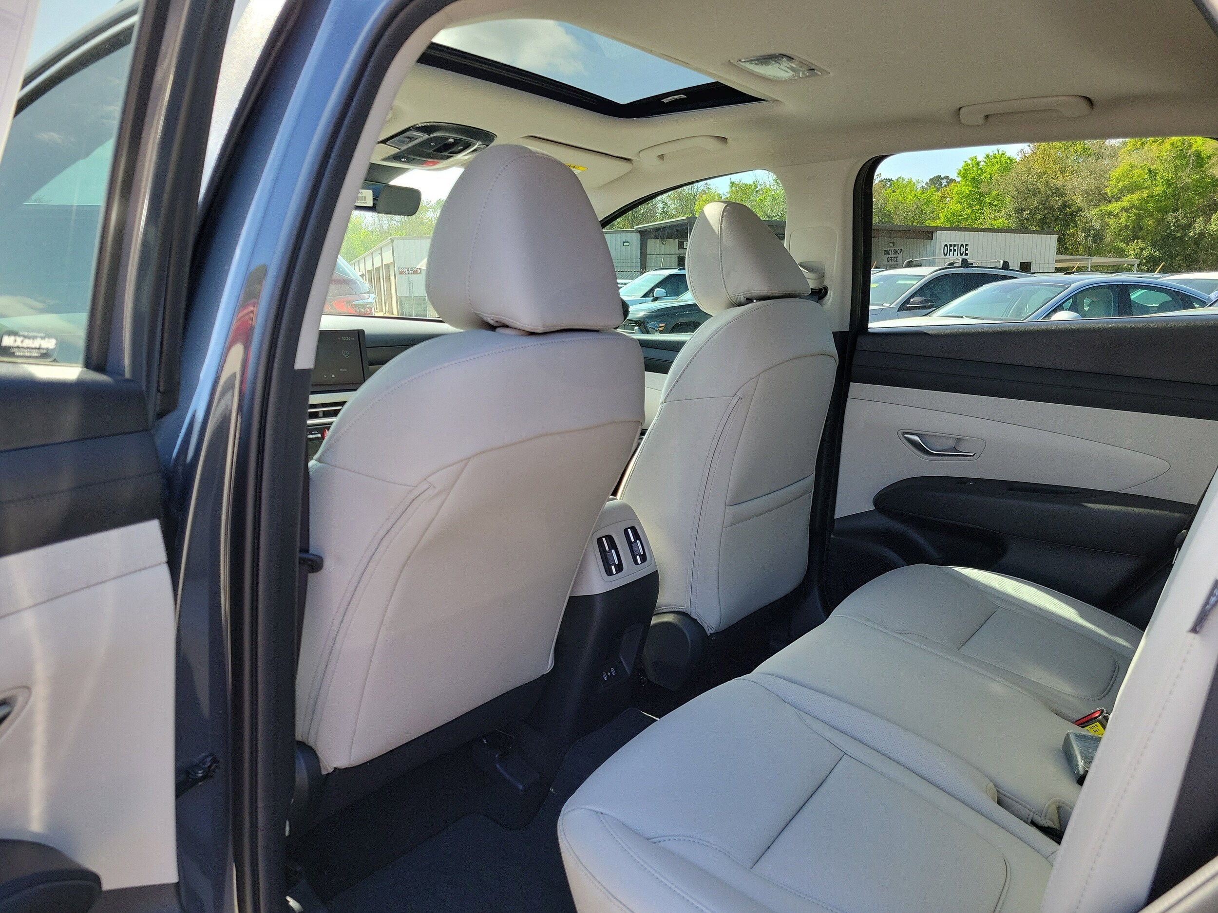 2026 Hyundai Tucson SEL Premium - Photo 8