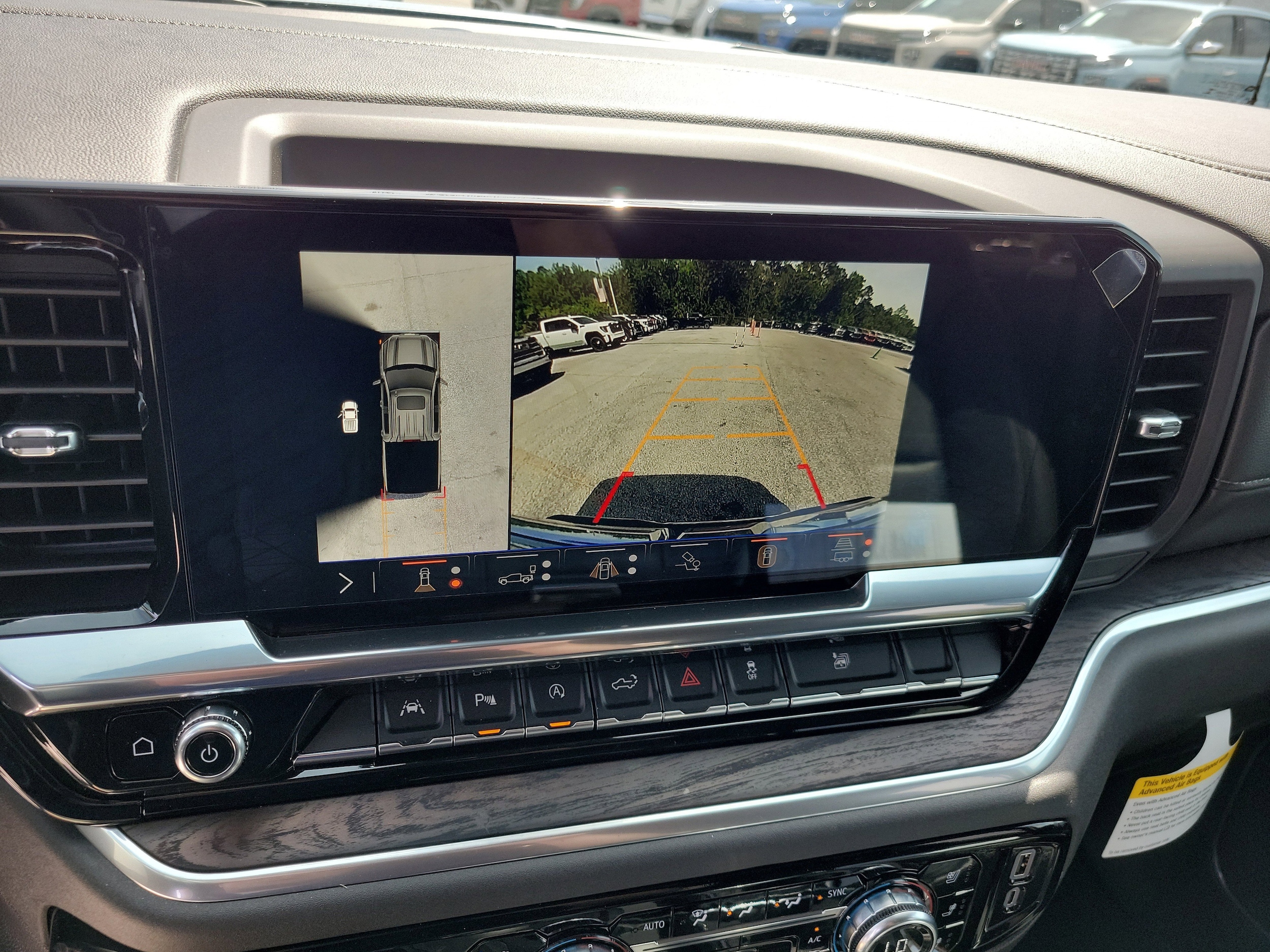 2026 GMC Sierra 1500 SLT - Photo 28