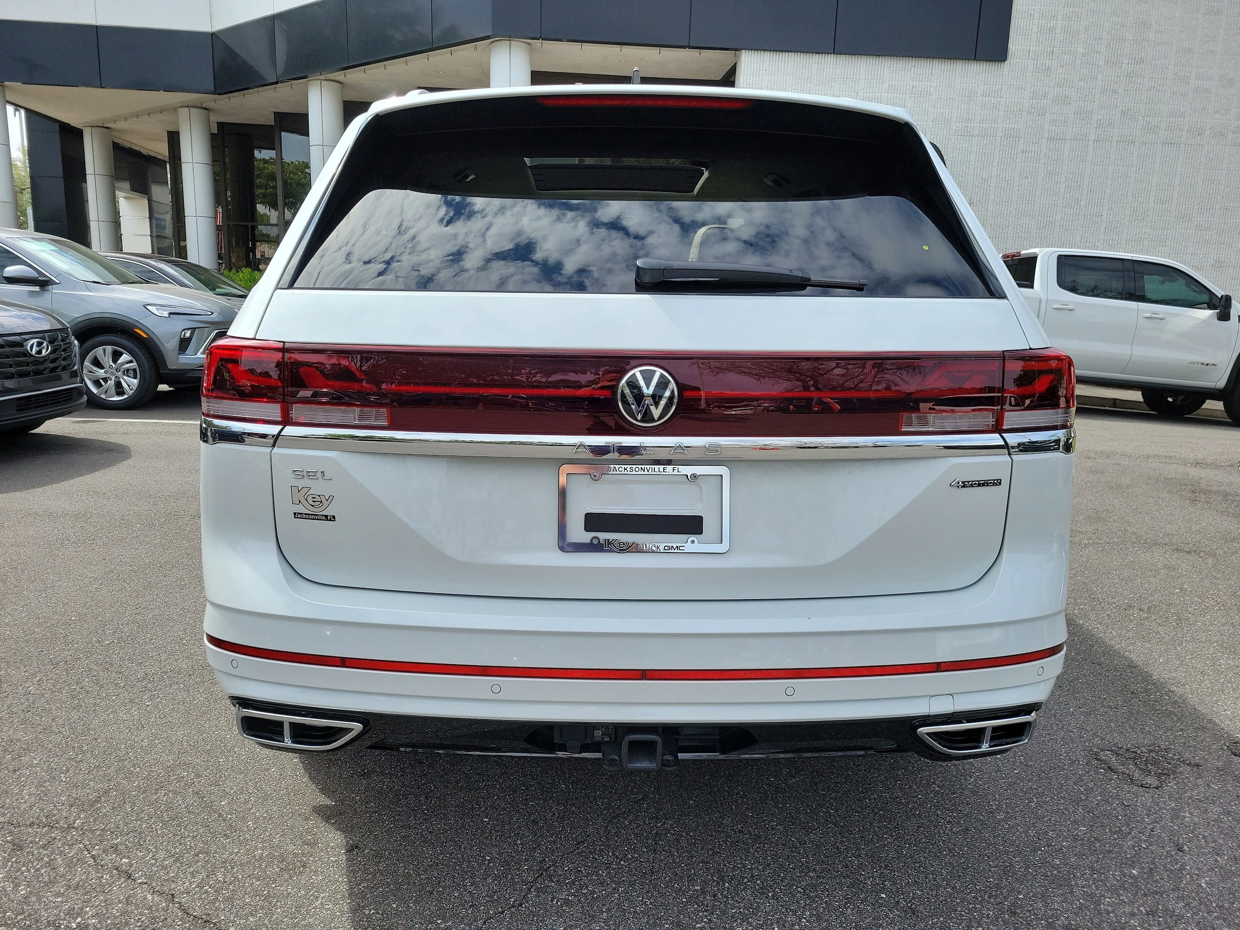 2024 Volkswagen Atlas SEL Premium R-Line - Photo 8