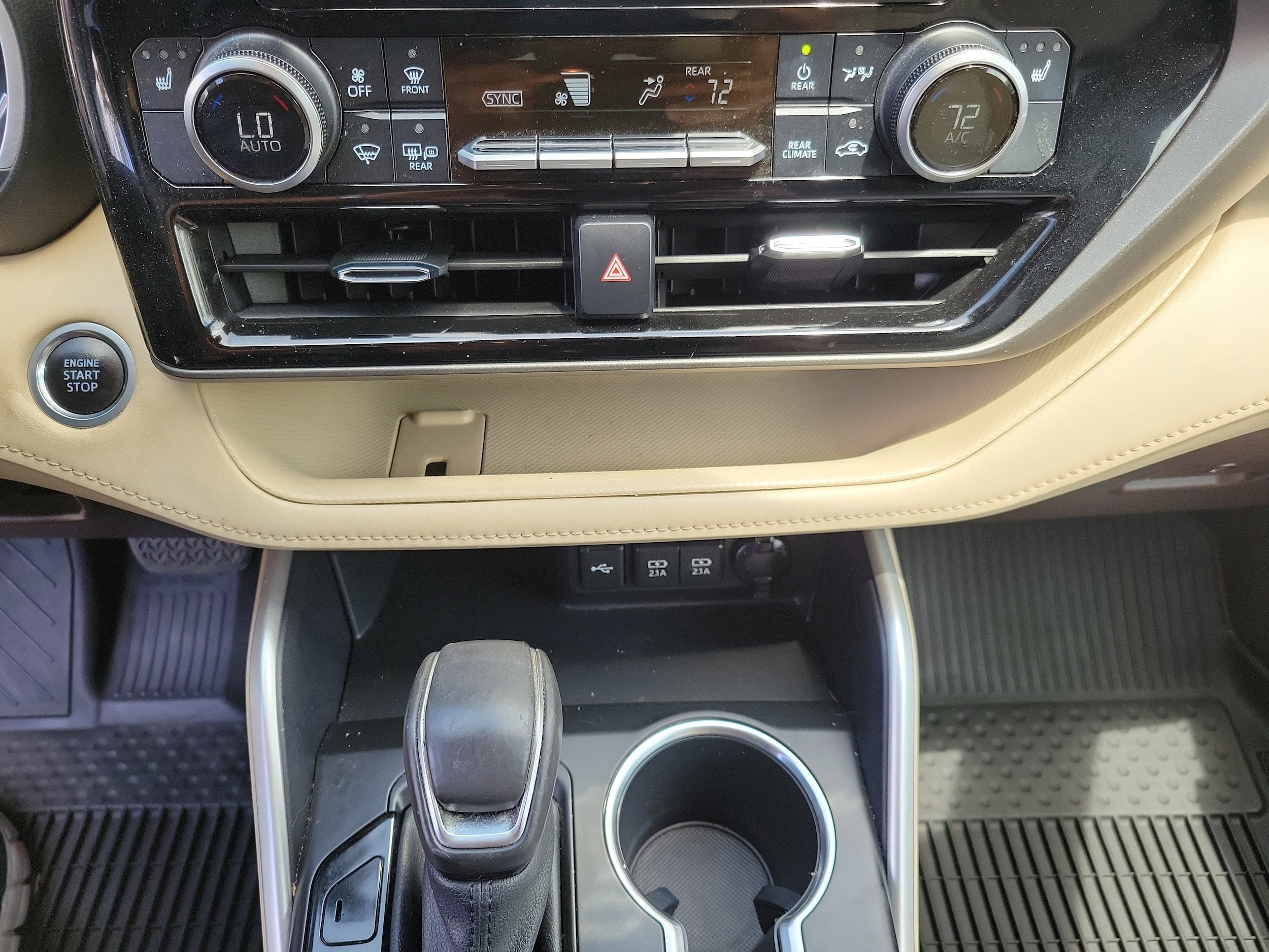 2021 Toyota Highlander XLE - Photo 35