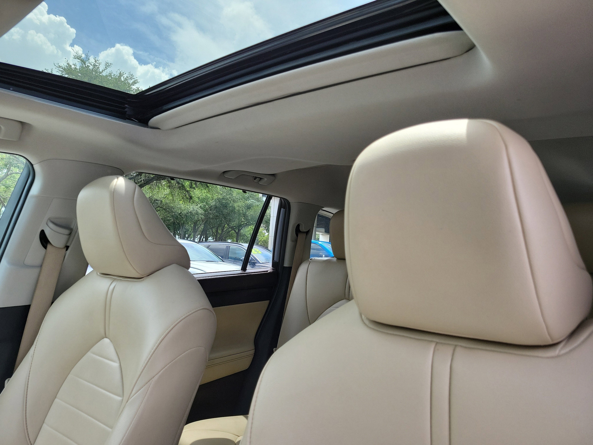 2021 Toyota Highlander XLE - Photo 24
