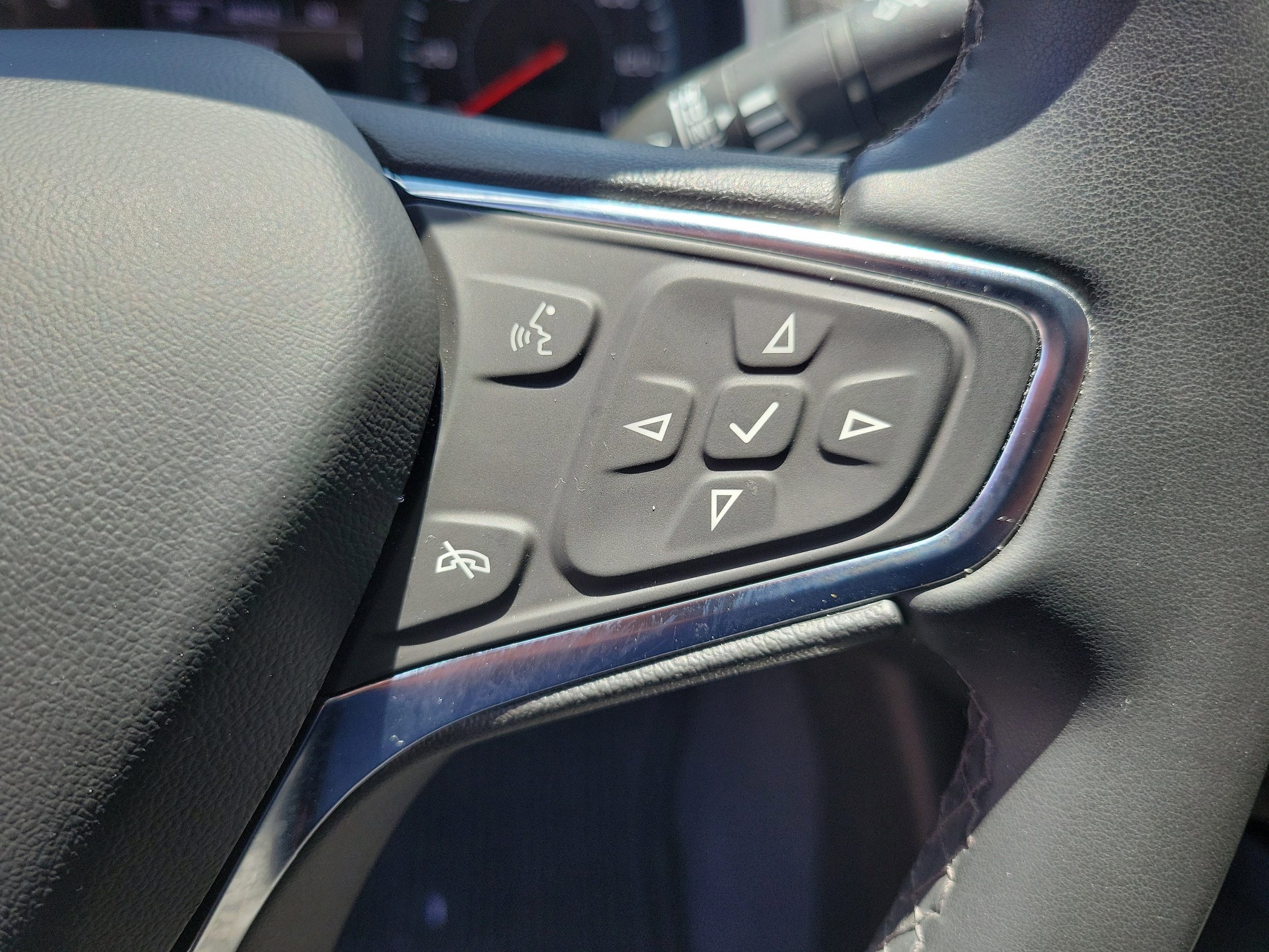 2023 Chevrolet Malibu RS - Photo 28