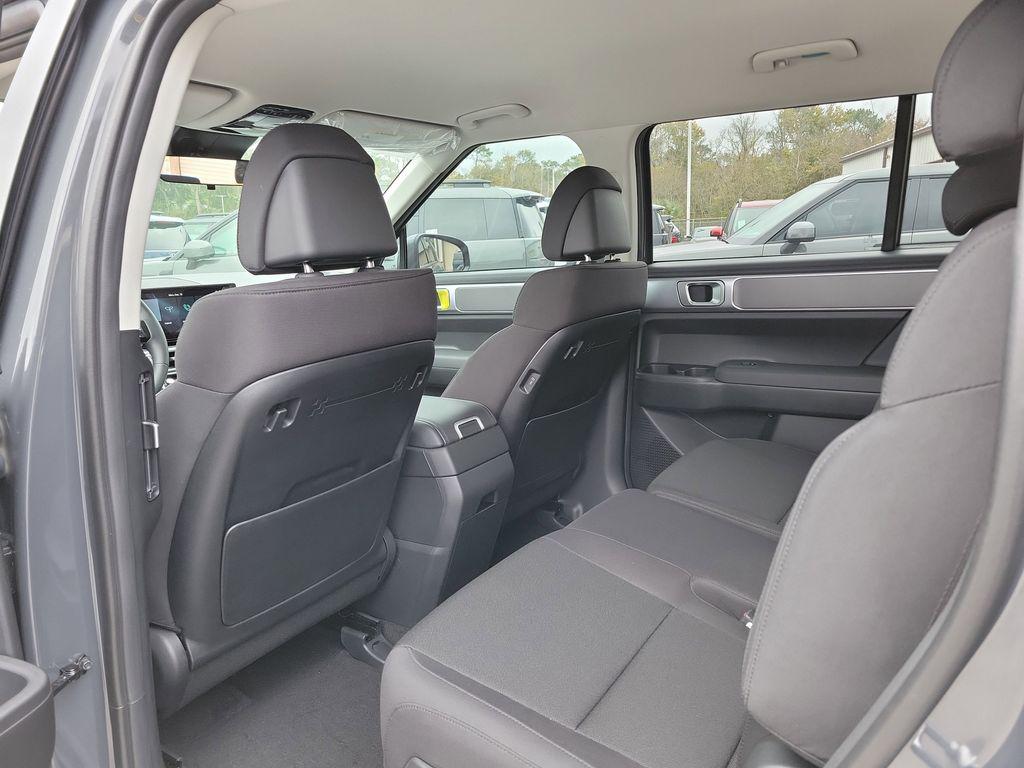 2026 Hyundai Santa Fe SE - Photo 14