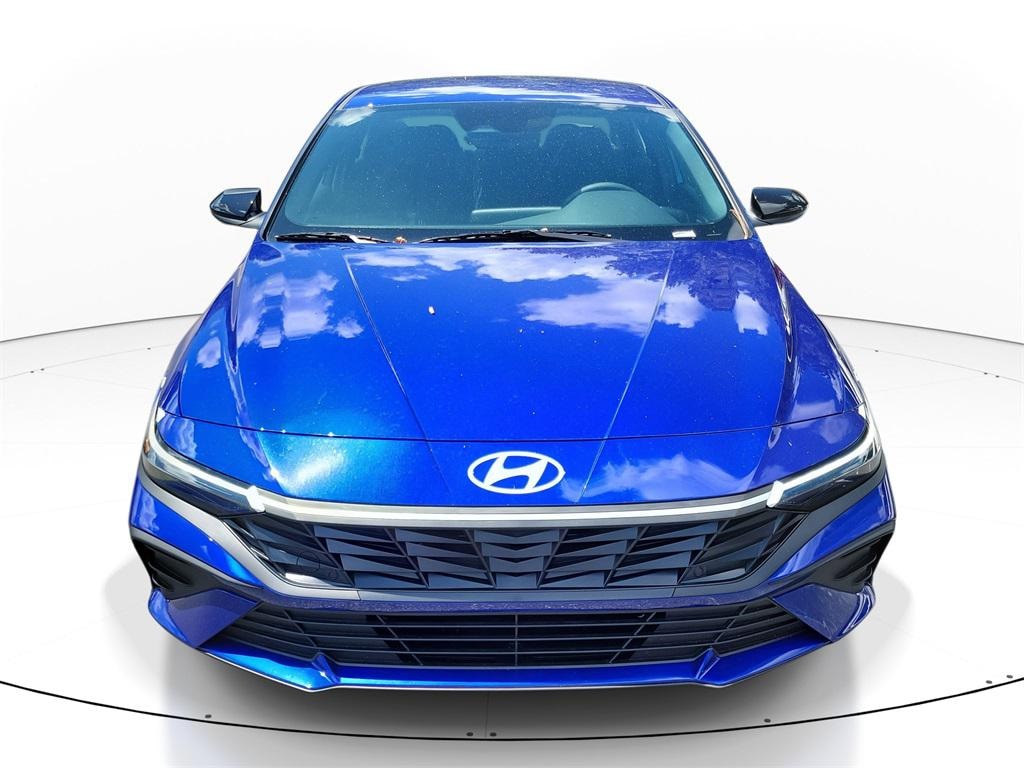 New 2025 Hyundai Elantra SEL Sport Sedan