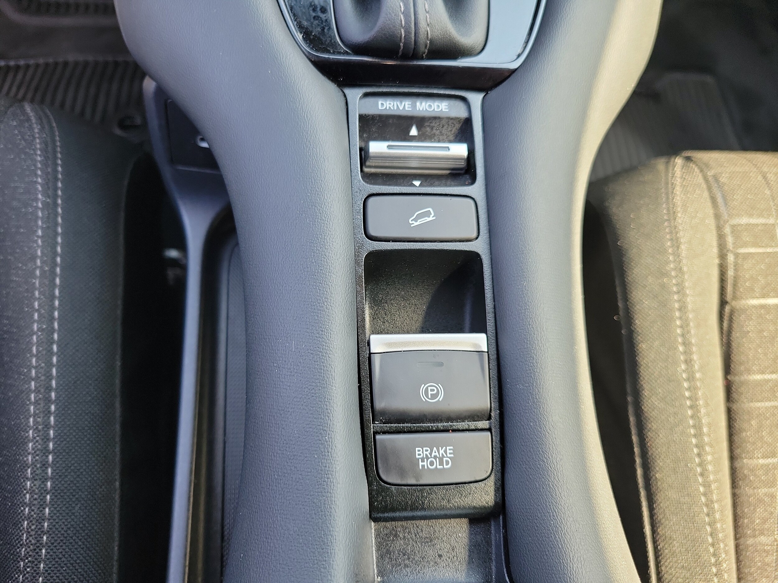 2024 Honda HR-V LX - Photo 33