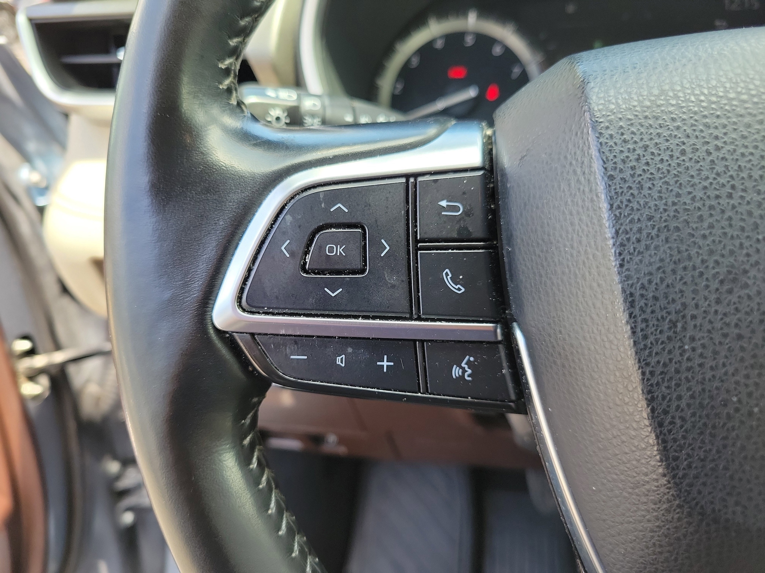 2021 Toyota Highlander XLE - Photo 29