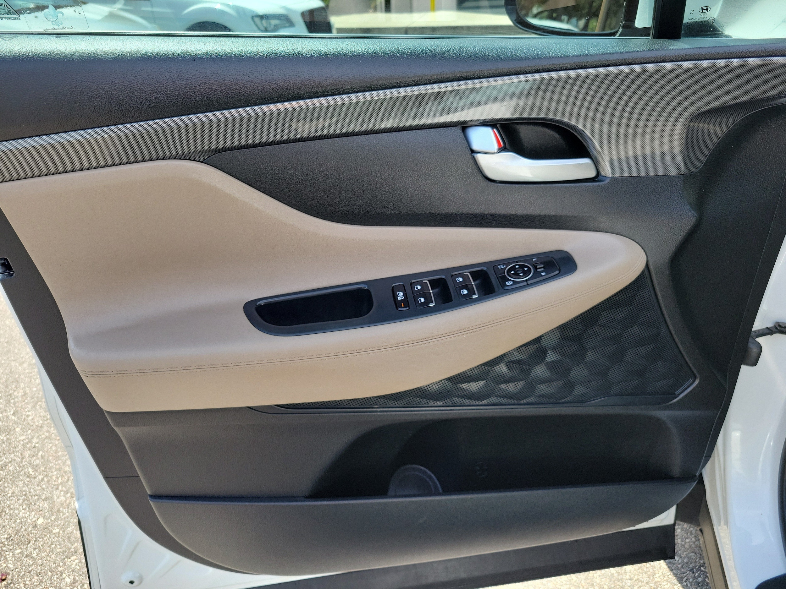 2022 Hyundai Santa Fe SEL - Photo 18