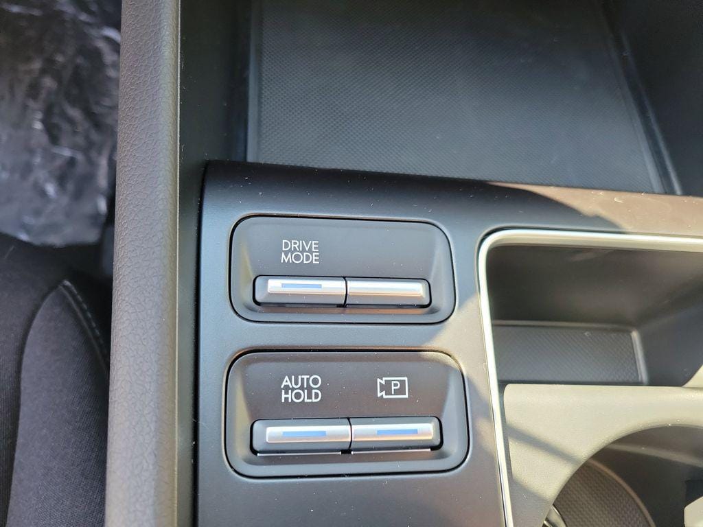2025 Hyundai Sonata SEL - Photo 27