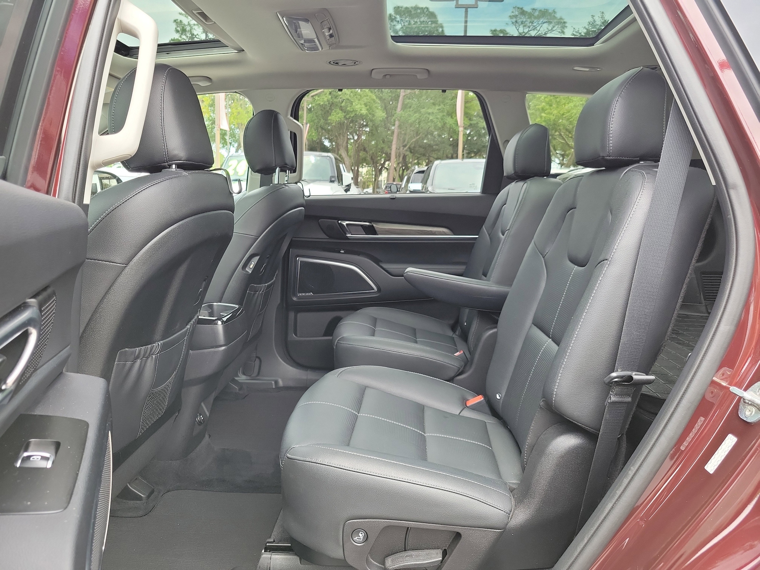 2021 Kia Telluride SX - Photo 16