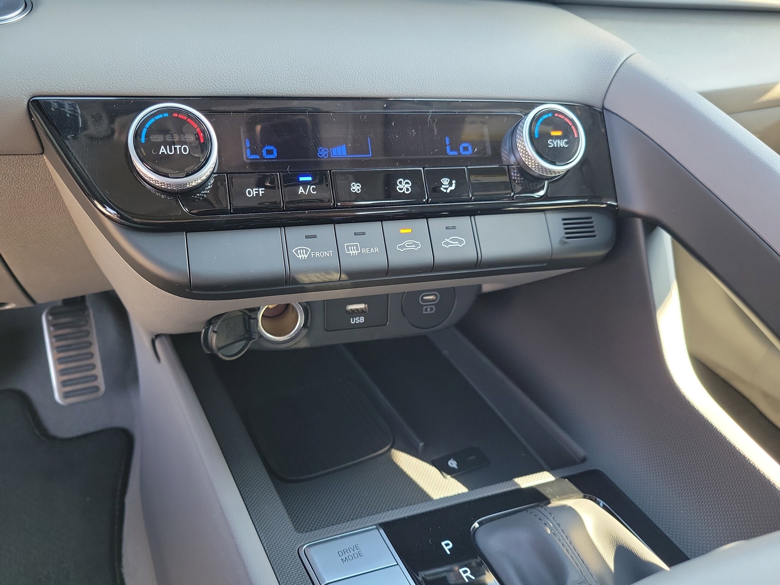 2026 Hyundai Elantra SEL Sport - Photo 26