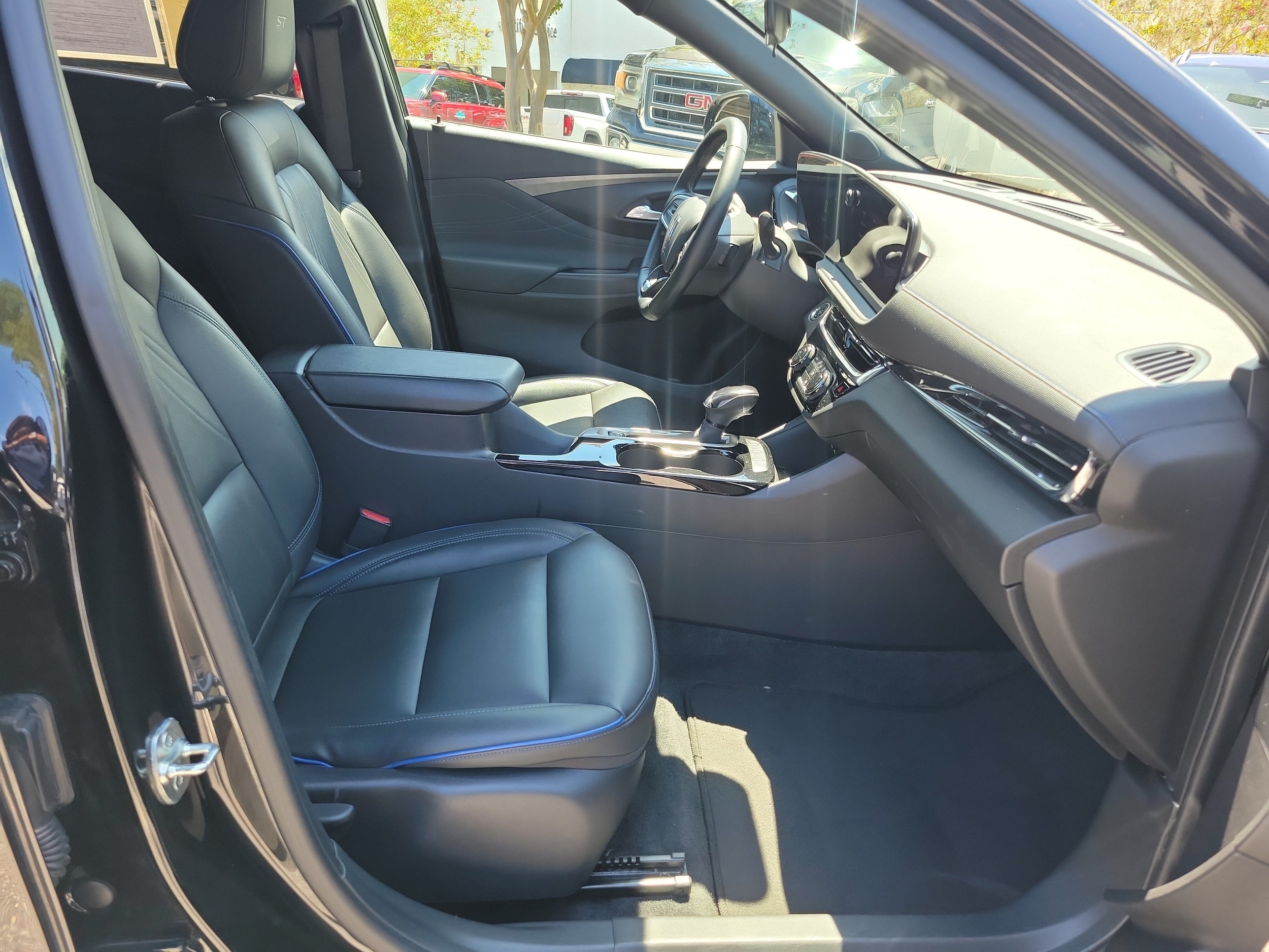 2024 Buick Envista Sport Touring - Photo 13