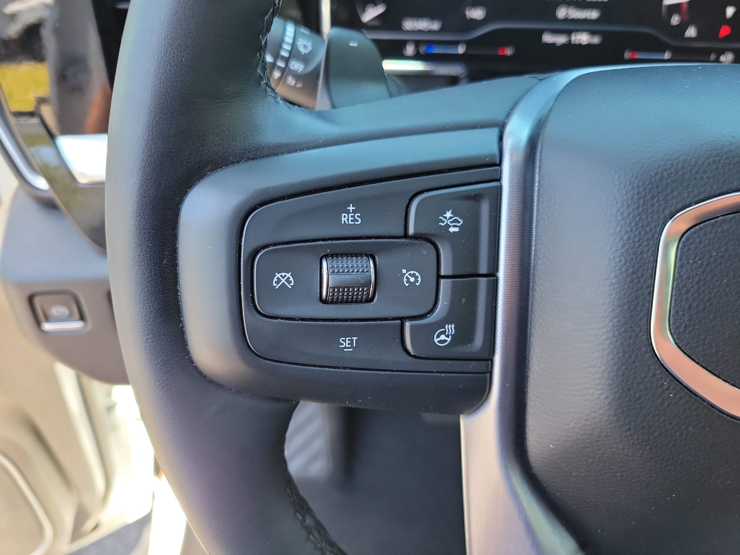 2024 GMC Sierra 1500 SLT - Photo 27