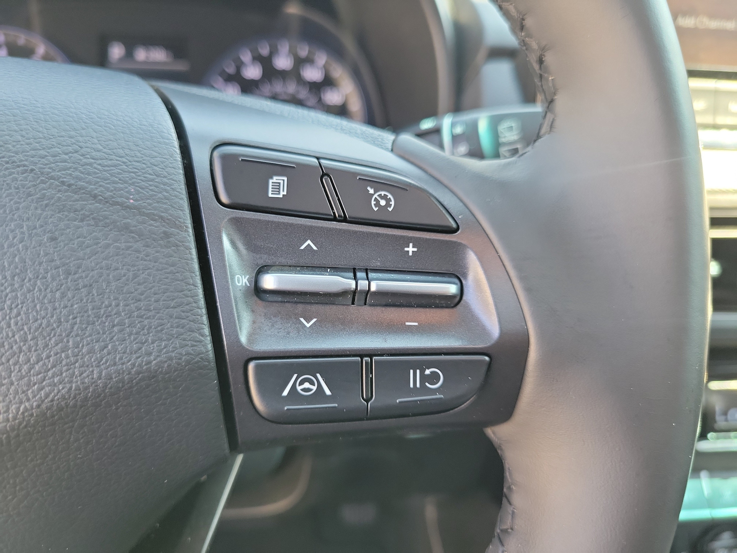 2023 Hyundai Kona SEL - Photo 27