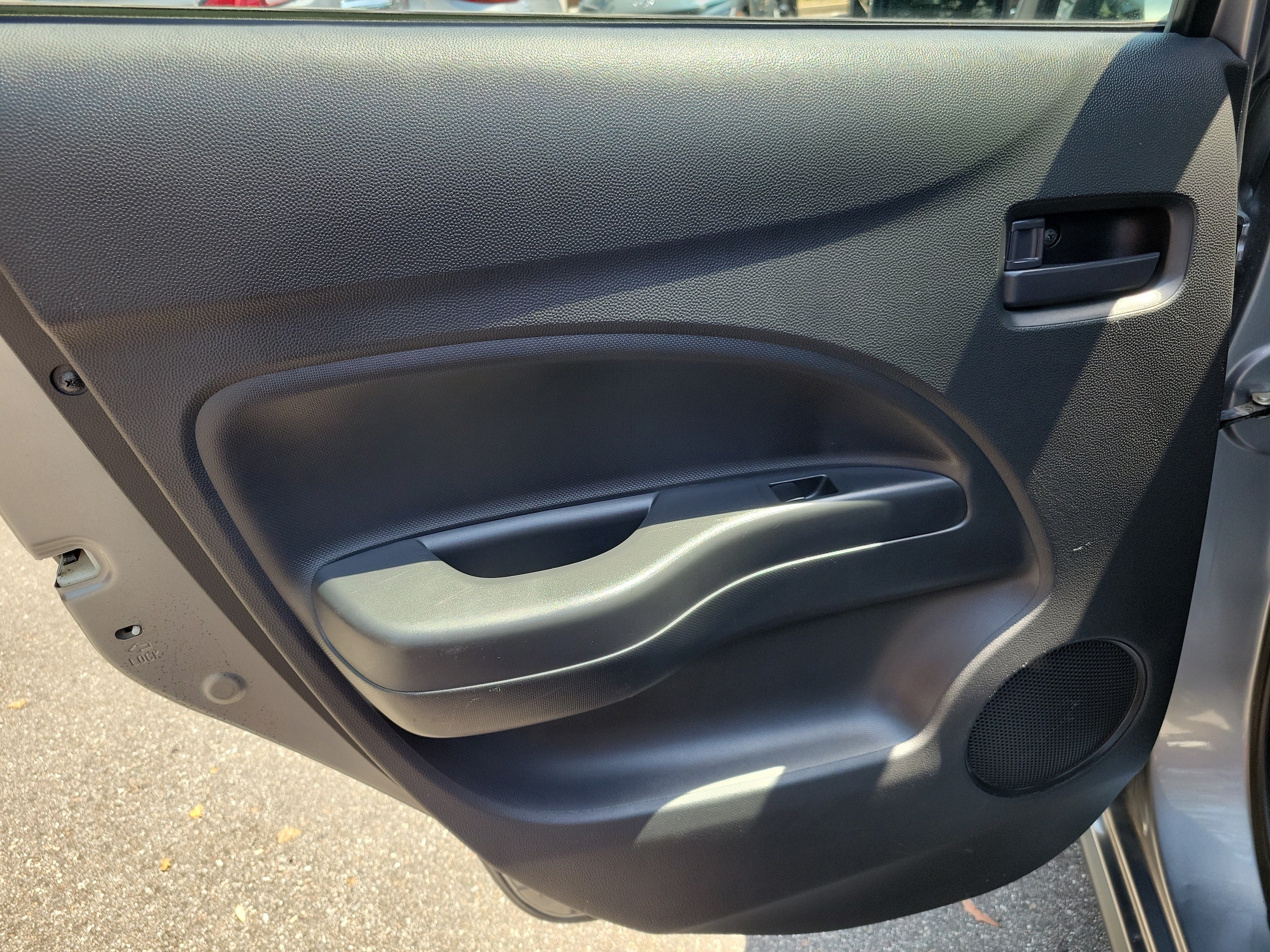 2021 Mitsubishi Mirage ES - Photo 11