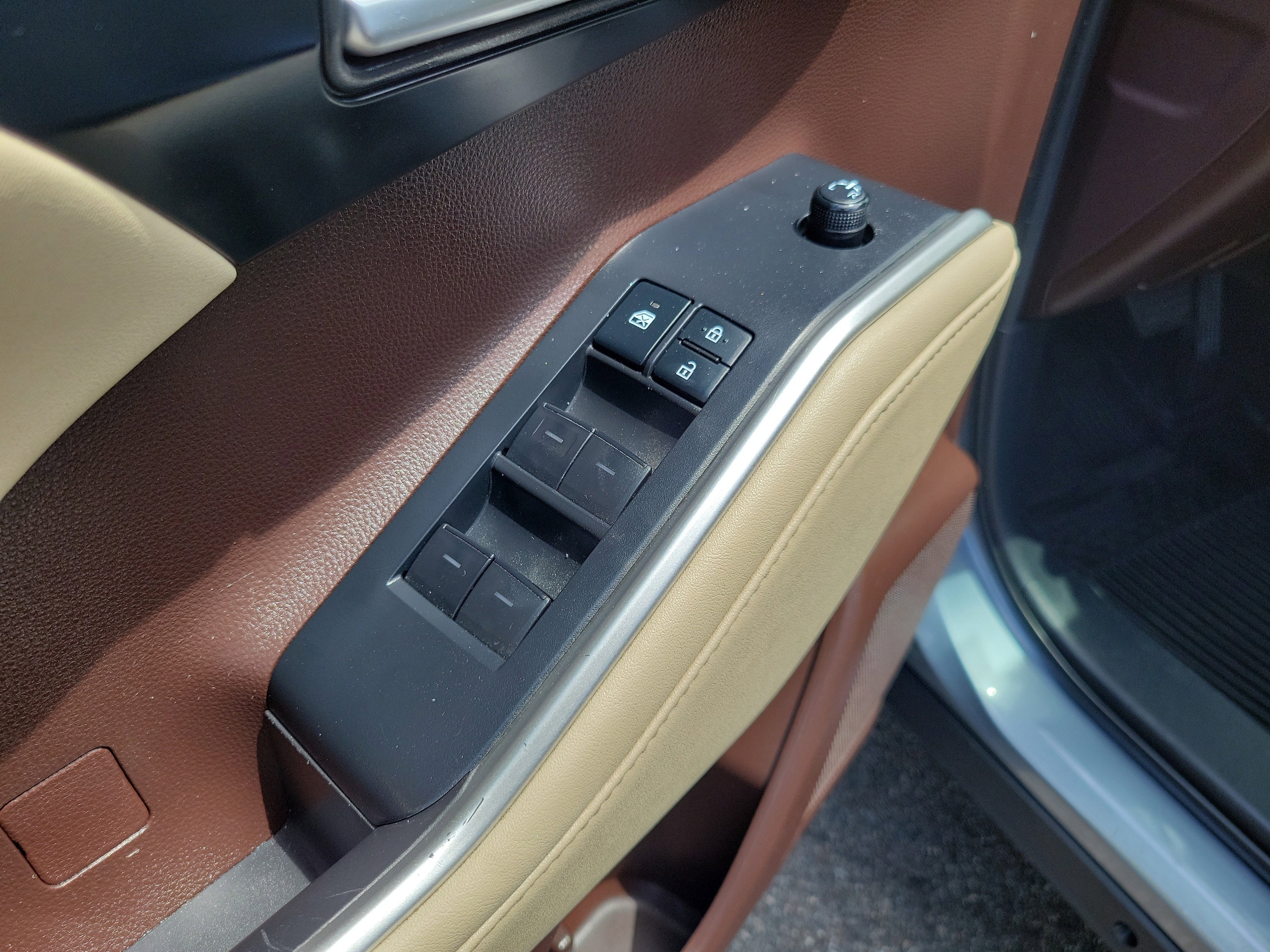 2021 Toyota Highlander XLE - Photo 21