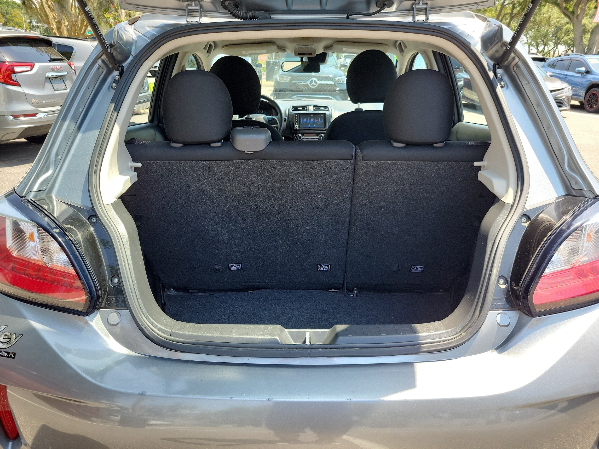 2021 Mitsubishi Mirage ES - Photo 10