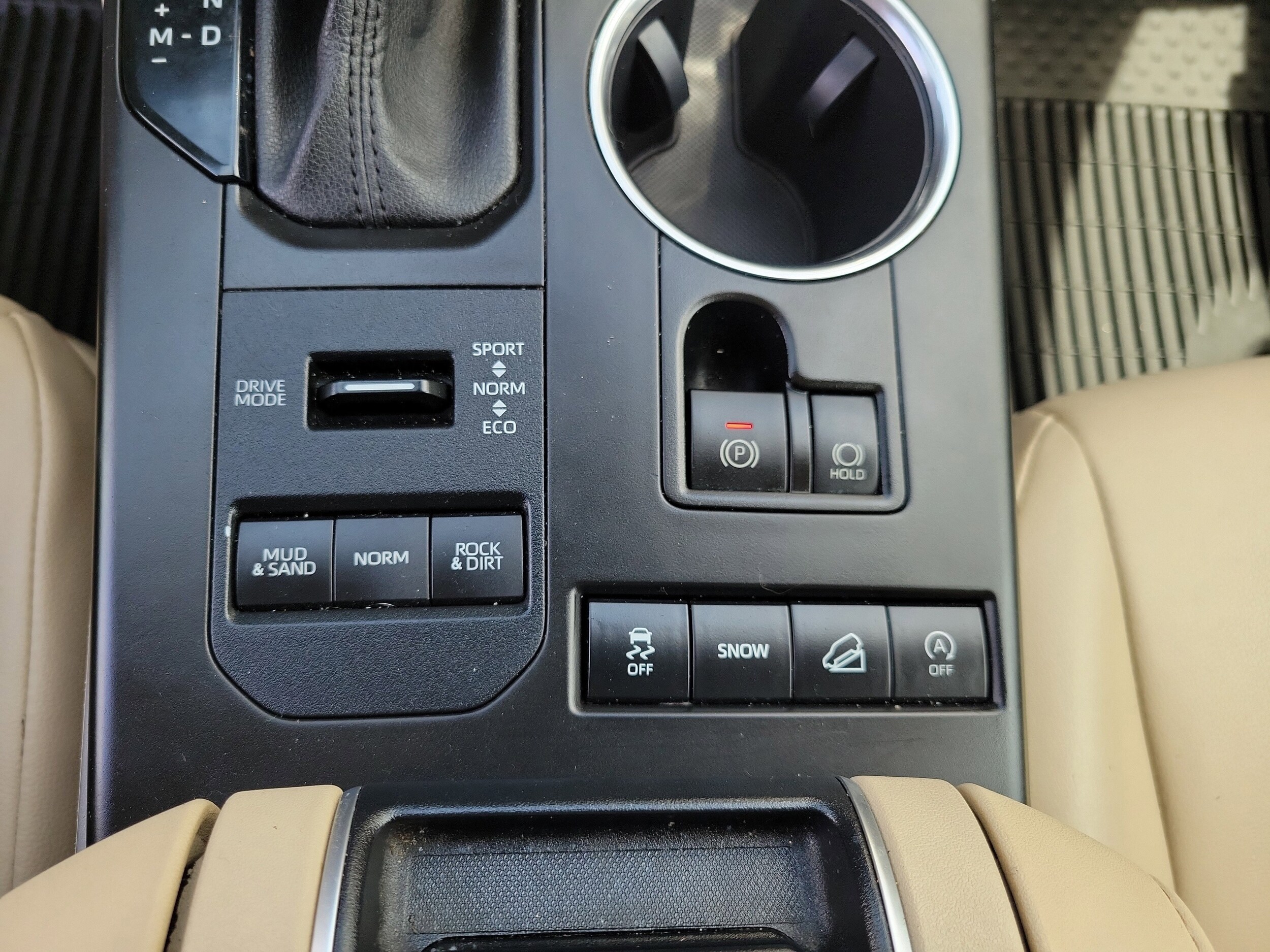 2021 Toyota Highlander XLE - Photo 37