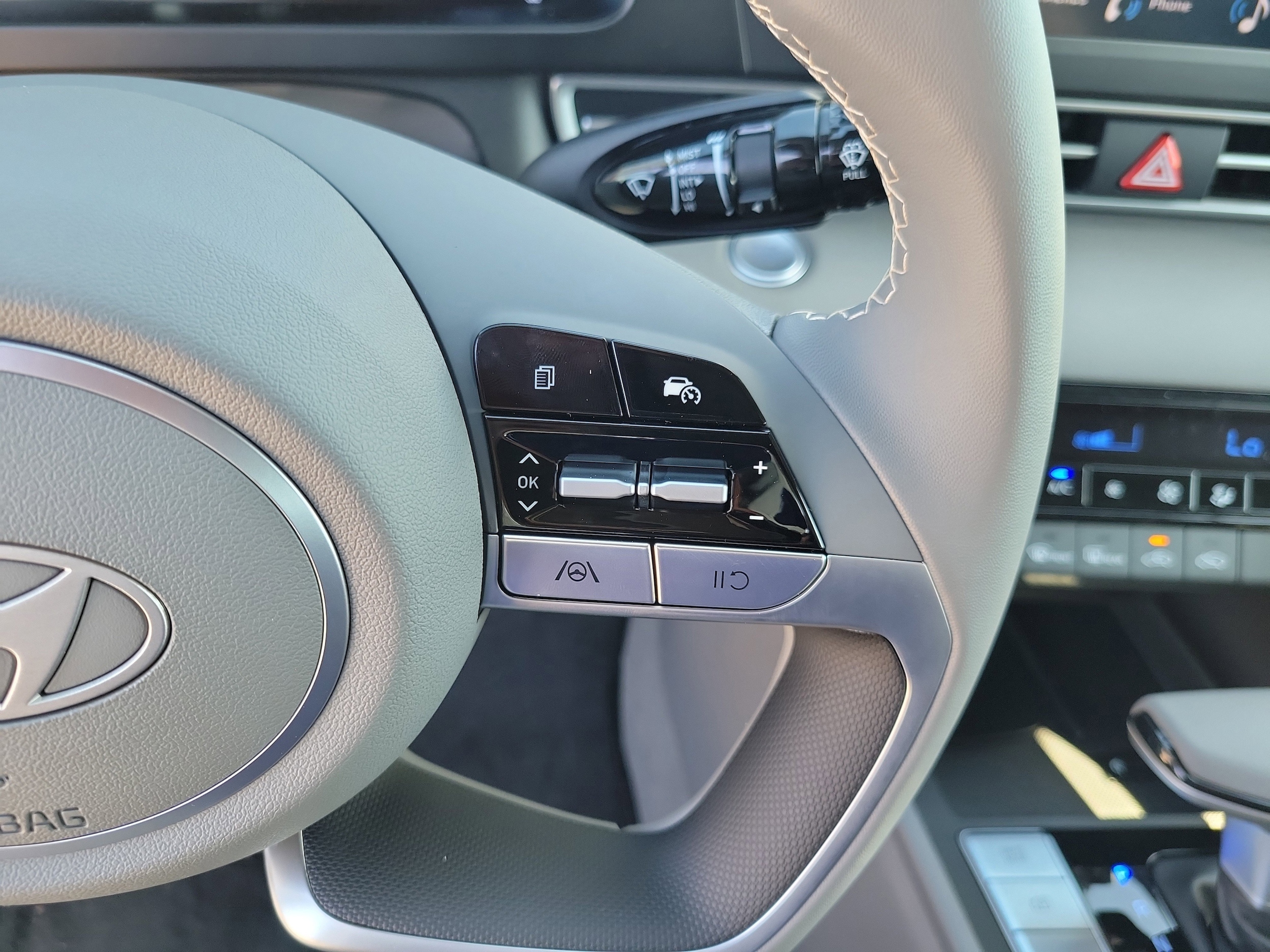 2026 Hyundai Elantra SEL Sport - Photo 22
