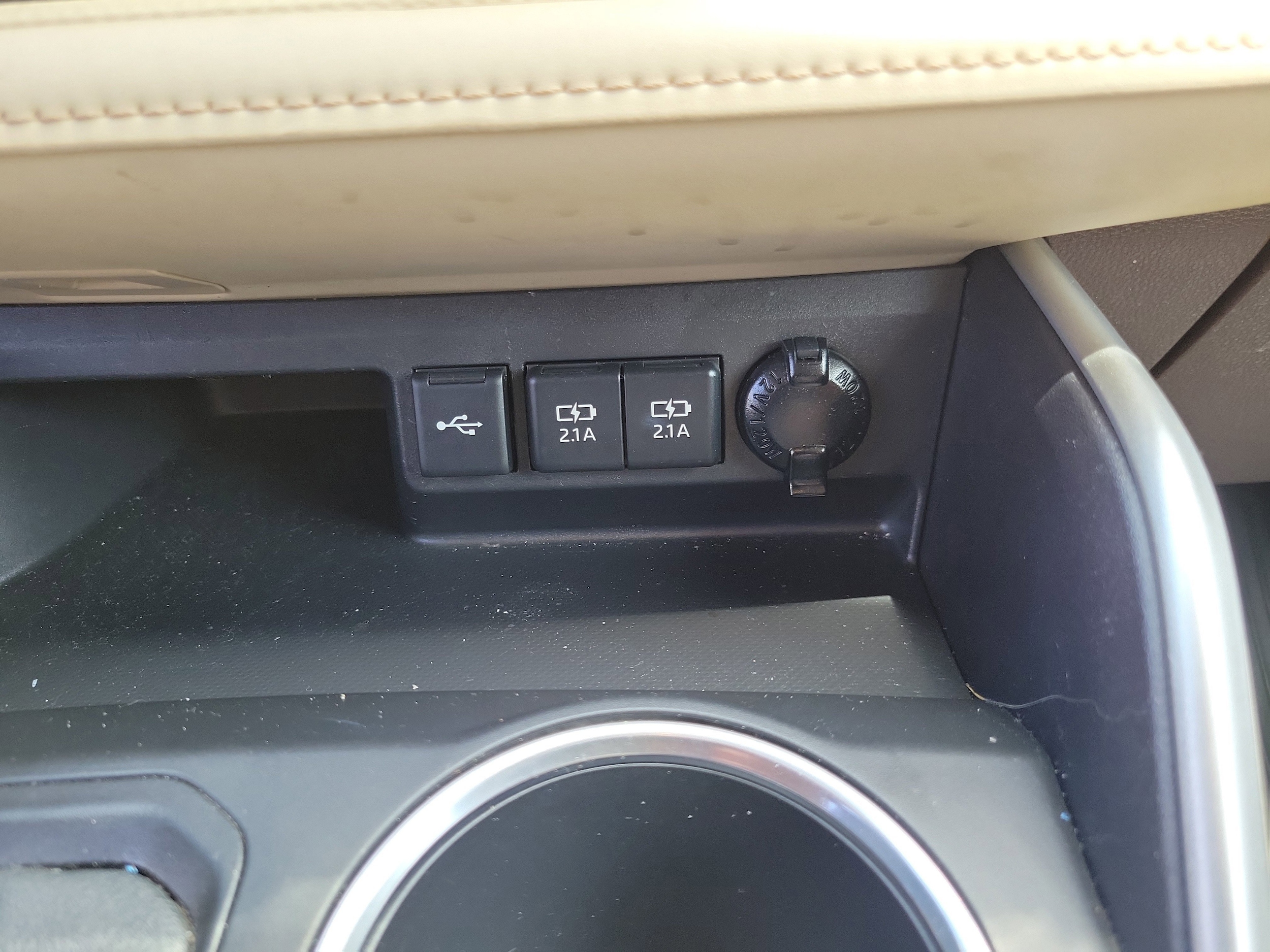 2021 Toyota Highlander XLE - Photo 36