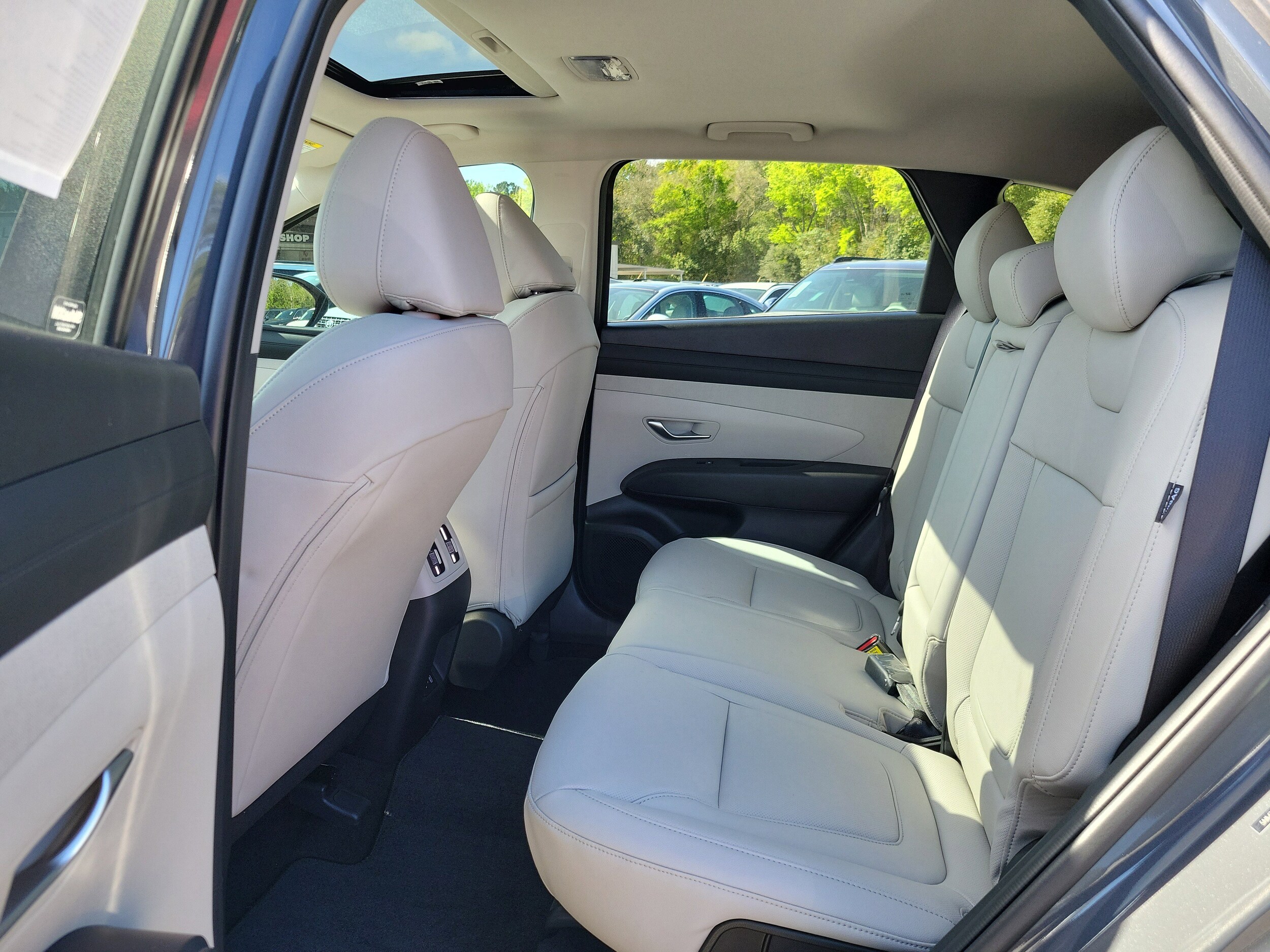 2026 Hyundai Tucson SEL Premium - Photo 9