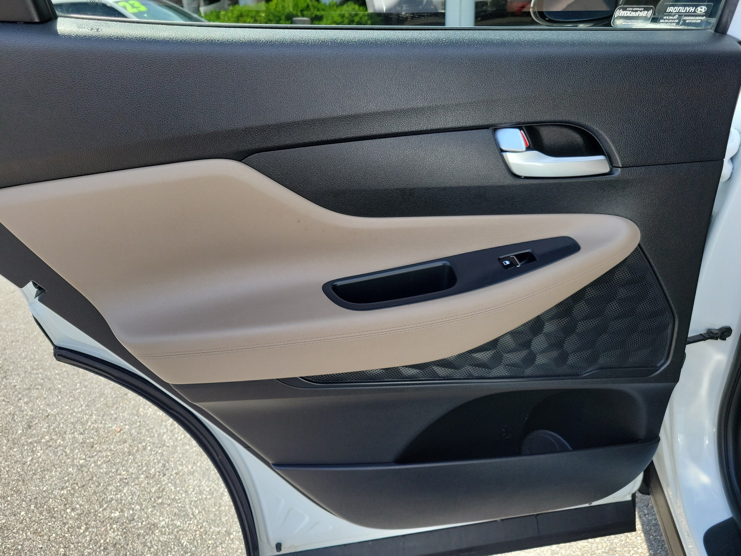 2022 Hyundai Santa Fe SEL - Photo 11