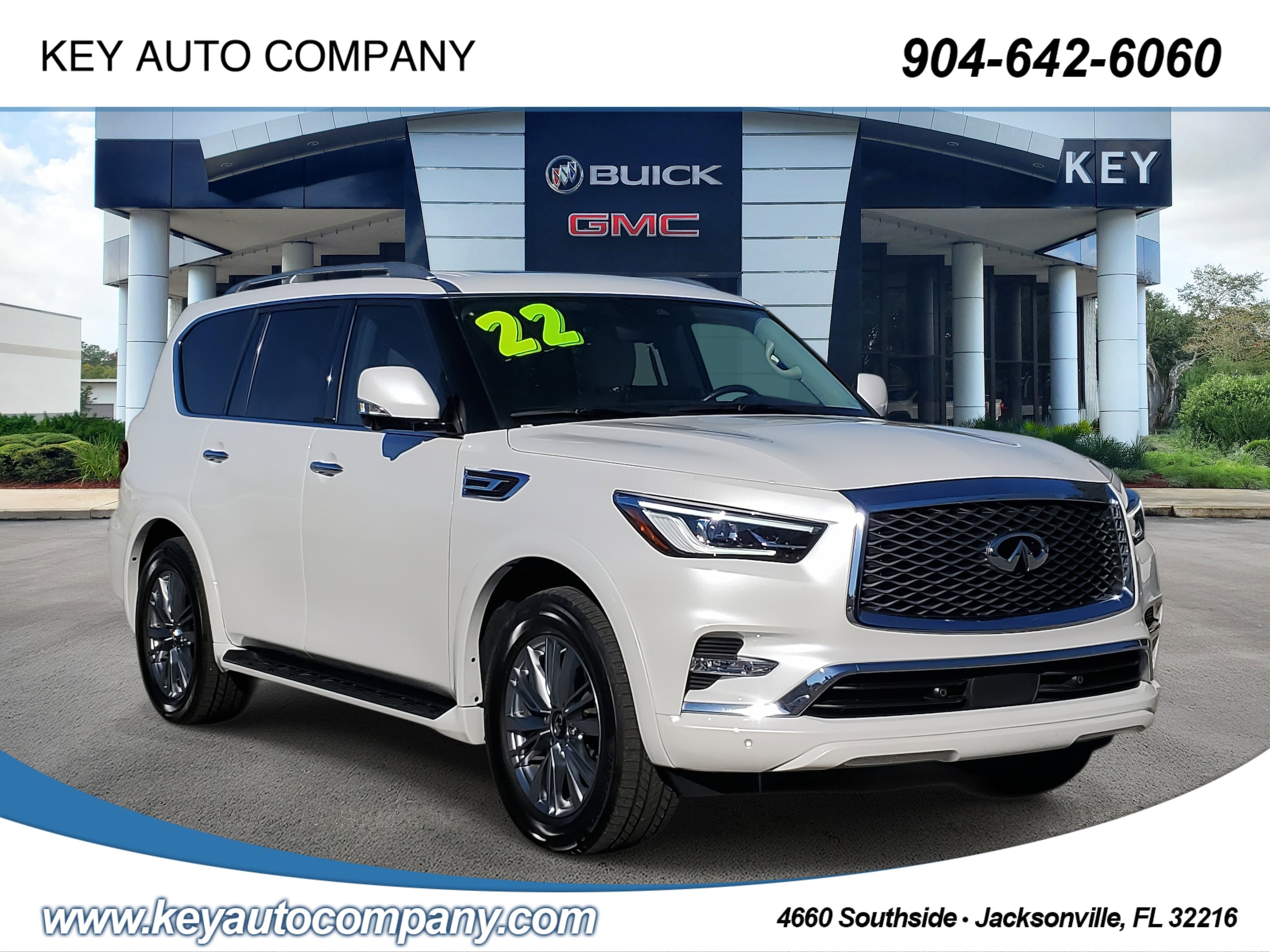 2022 INFINITI QX80's photo
