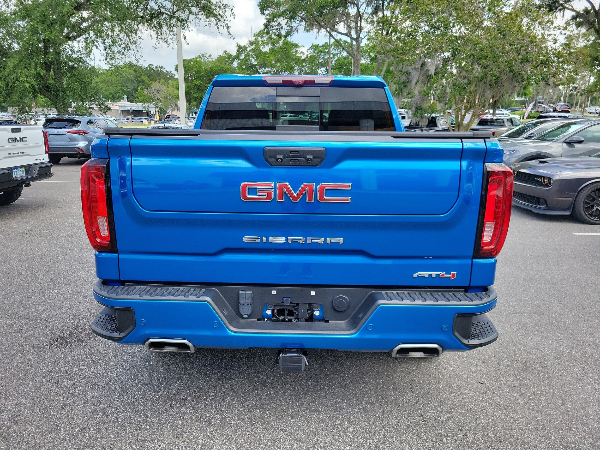 2023 GMC Sierra 1500 AT4 - Photo 8