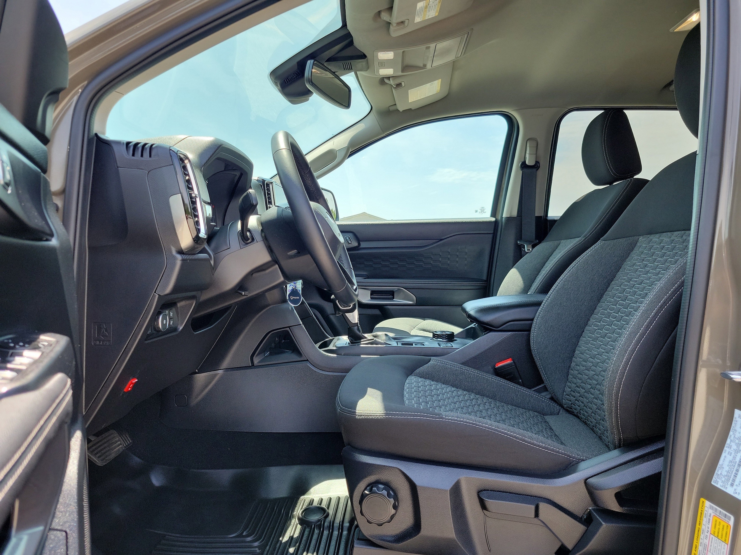 2025 Ford Ranger XLT - Photo 21