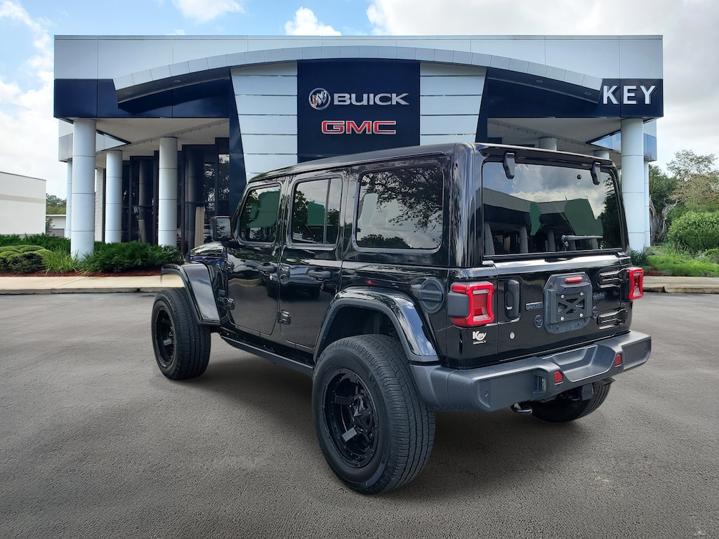 Used 2020 Jeep Wrangler Unlimited Sahara SUV