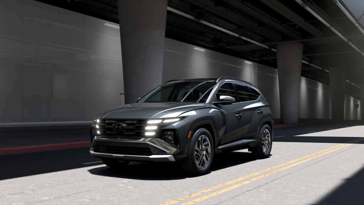 2026-Hyundai-Tucson-Hybrid-Exterior