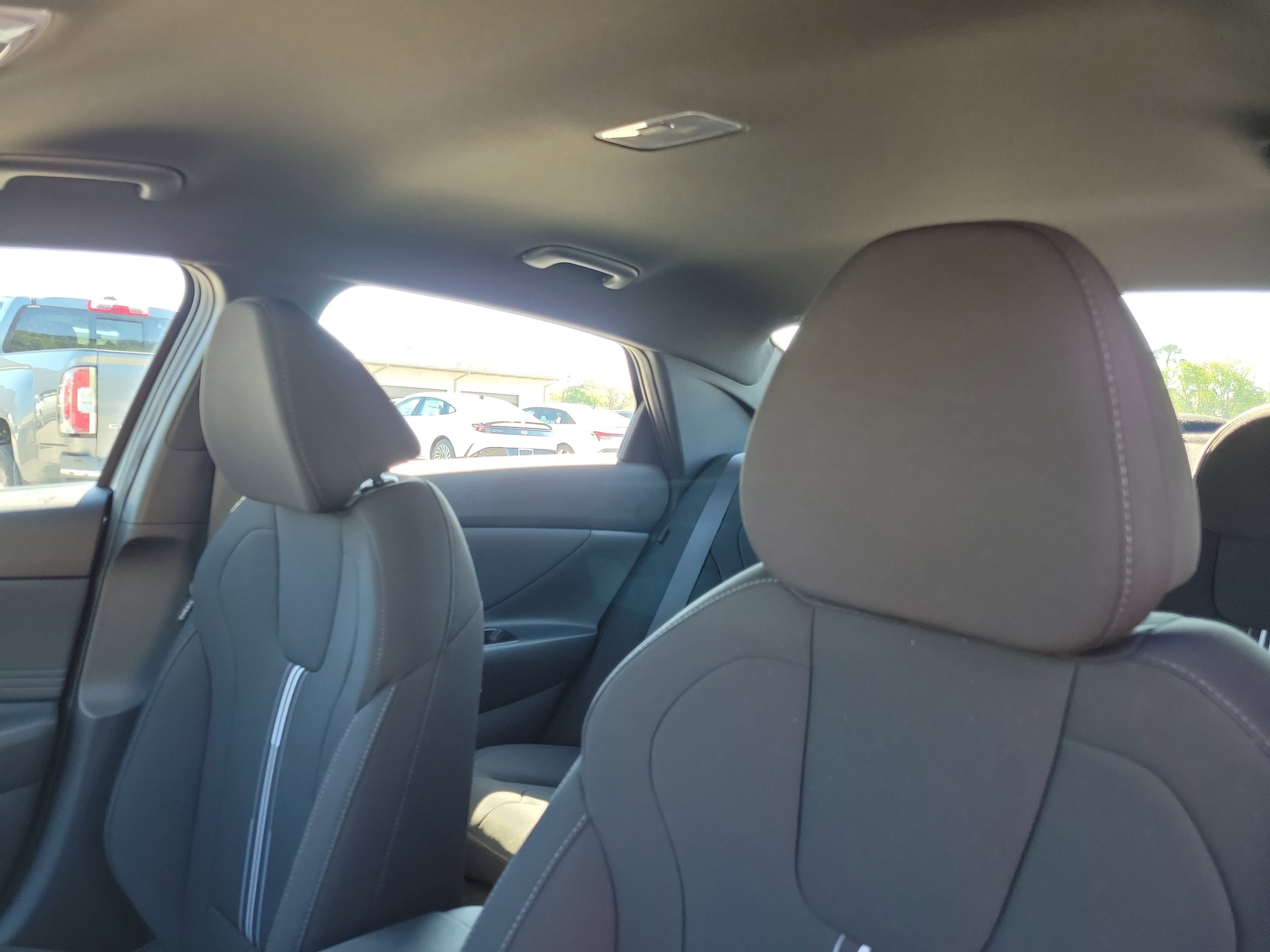 2026 Hyundai Elantra SEL Sport - Photo 20