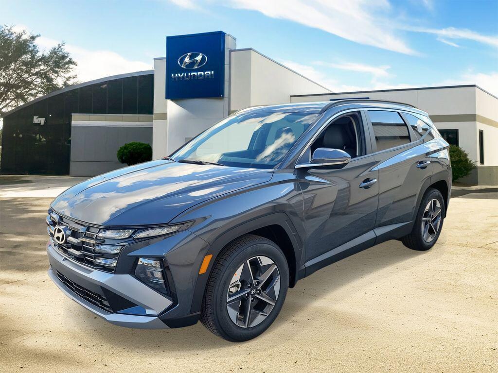 New 2026 Hyundai Tucson SEL Premium FWD SUV