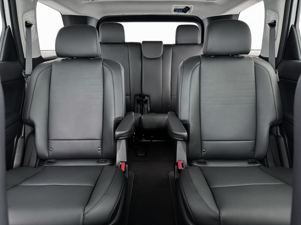 2026 Hyundai Palisade Limited - Photo 16