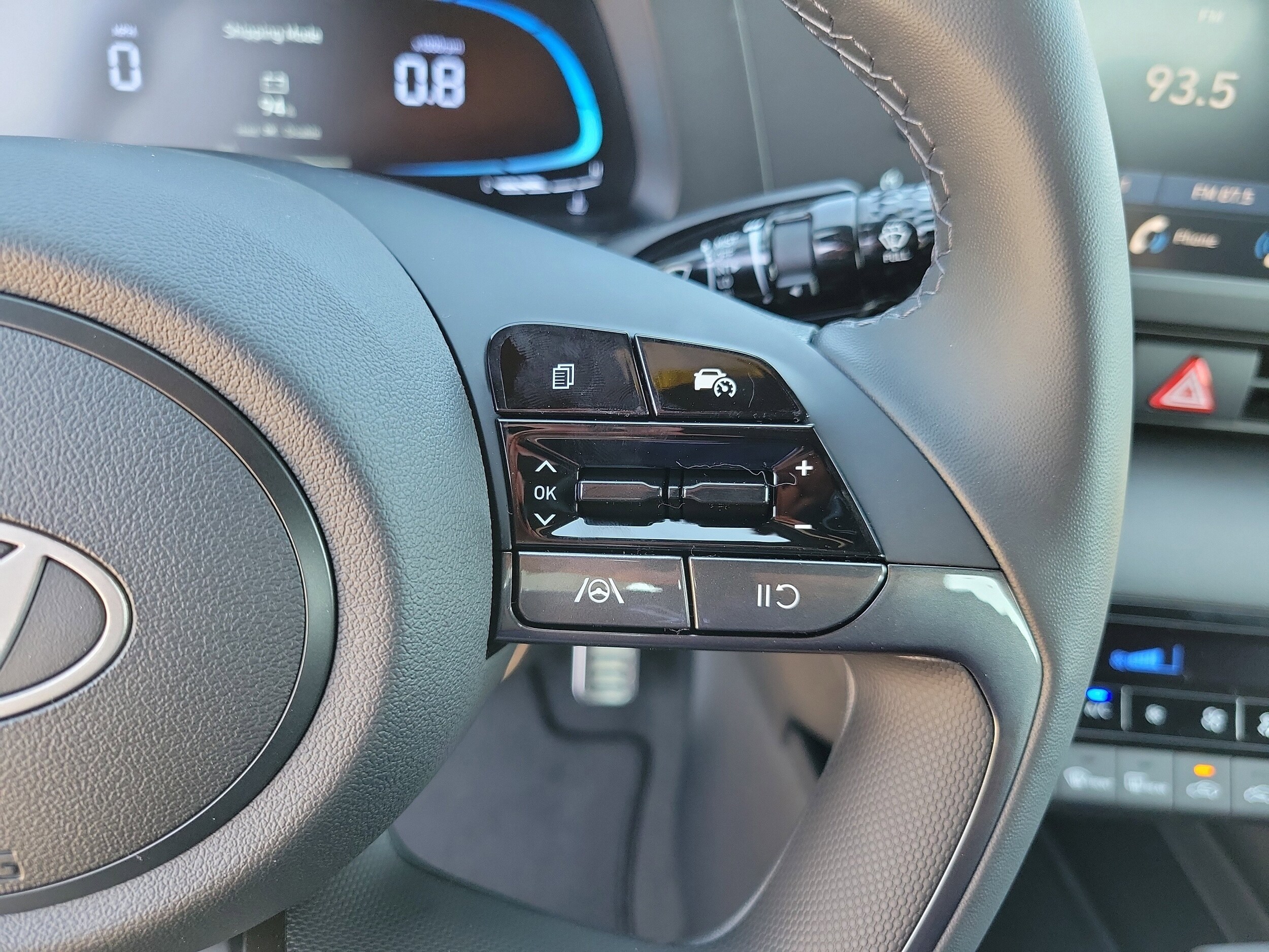 2026 Hyundai Elantra SEL Sport - Photo 24