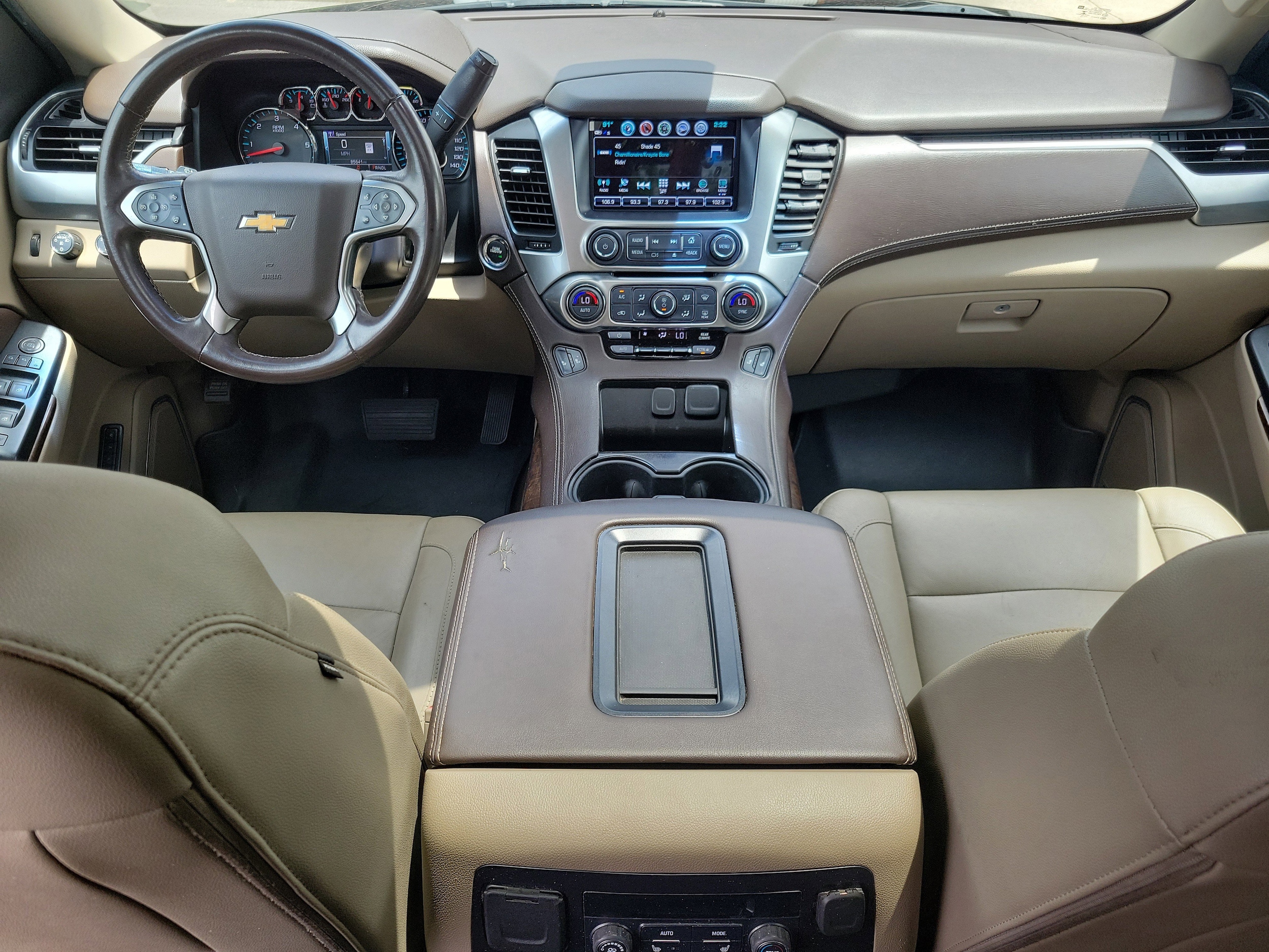 2019 Chevrolet Tahoe LT - Photo 18