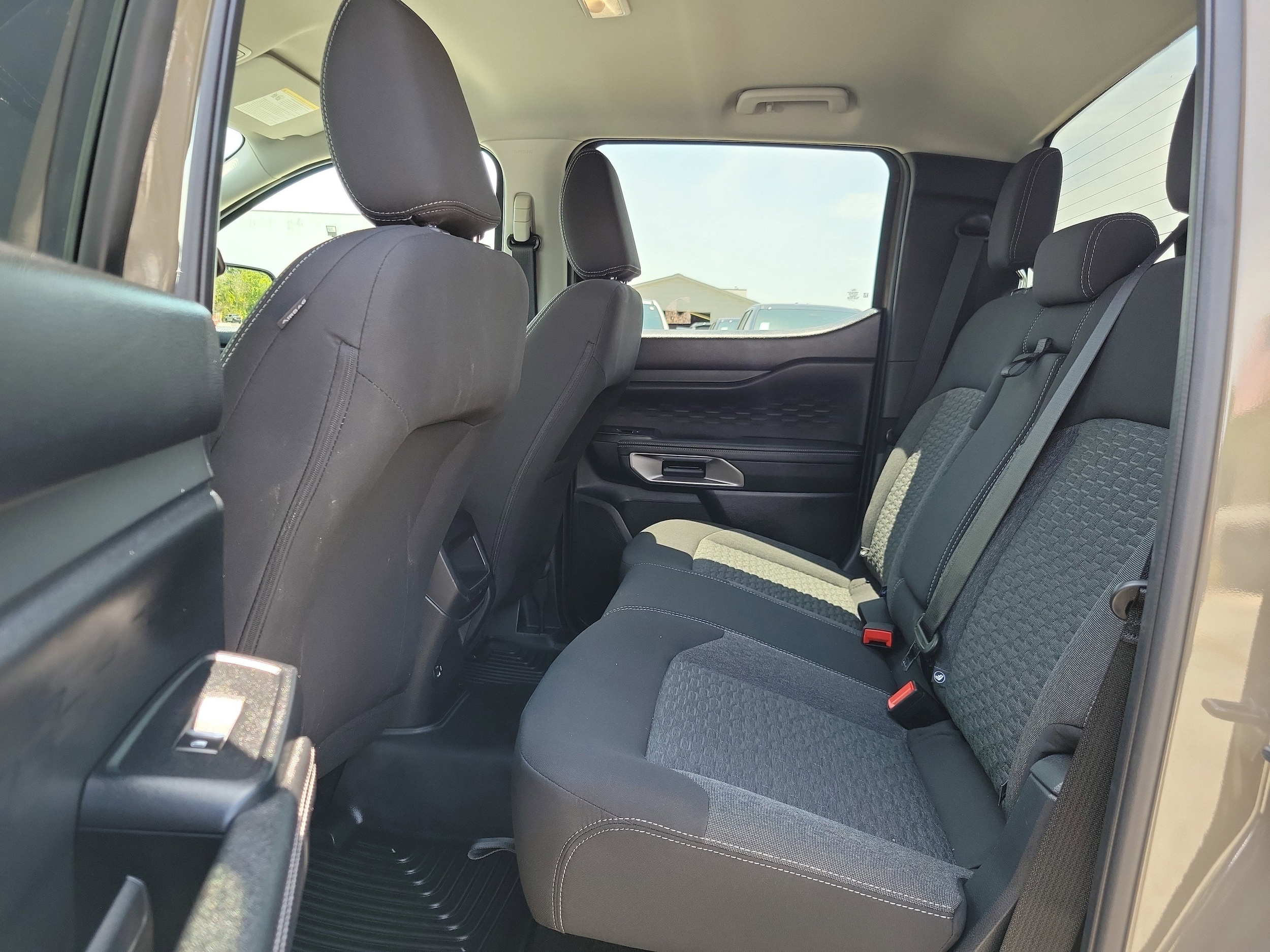 2025 Ford Ranger XLT - Photo 13