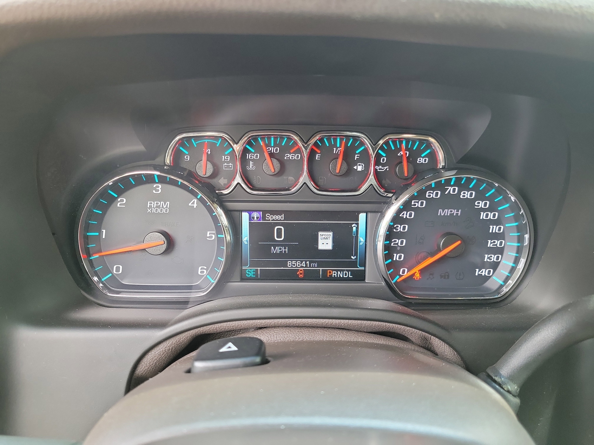 2019 Chevrolet Tahoe LT - Photo 33