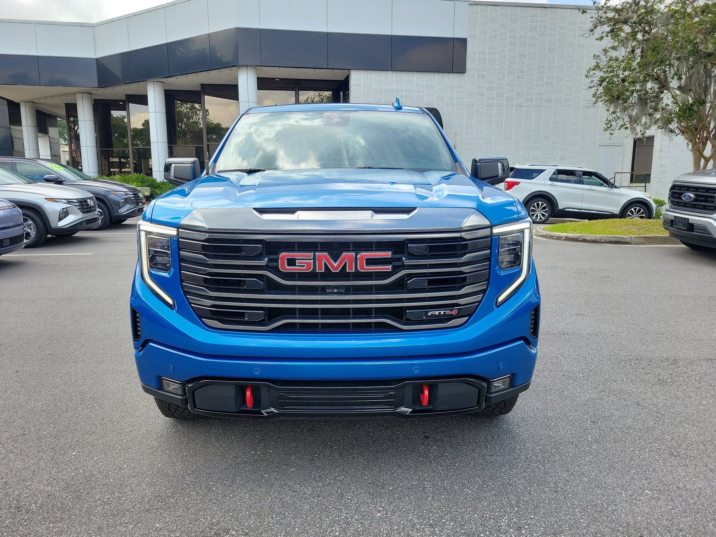 2023 GMC Sierra 1500 AT4 - Photo 7