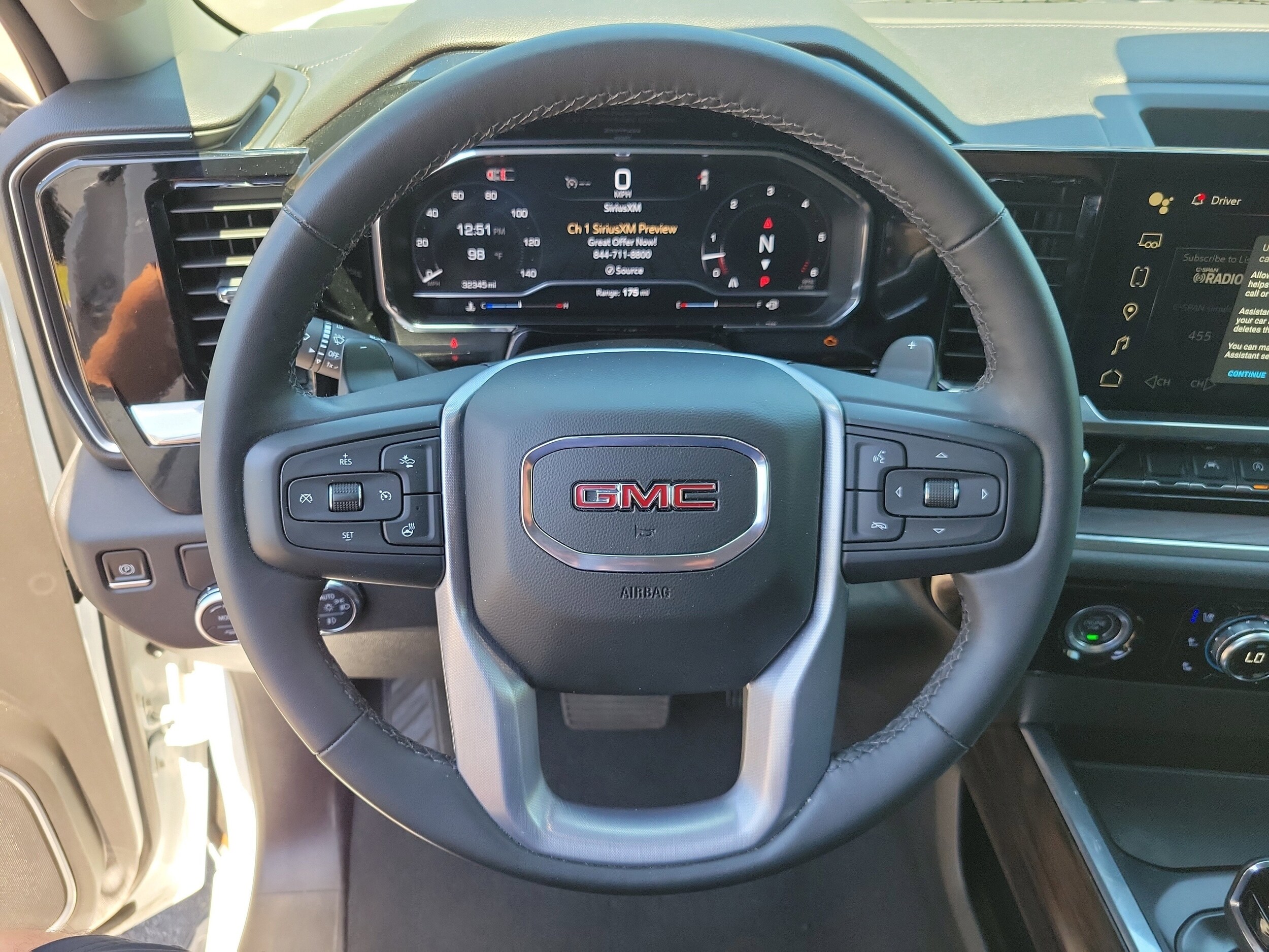 2024 GMC Sierra 1500 SLT - Photo 26