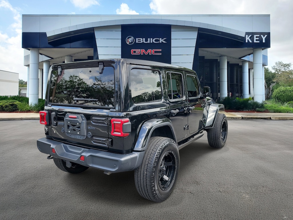 Used 2020 Jeep Wrangler Unlimited Sahara SUV