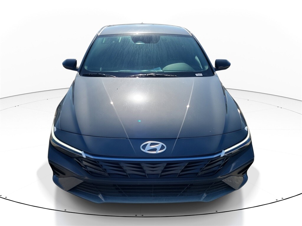 New 2025 Hyundai Elantra SEL Sport Sedan