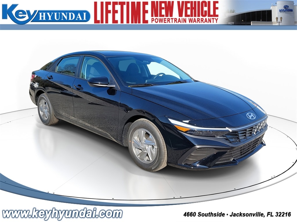 New 2026 Hyundai Elantra SE Sedan