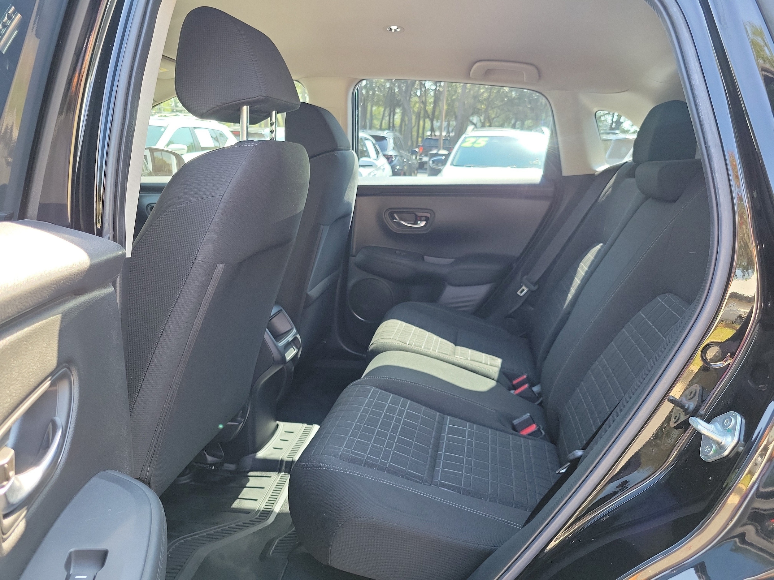2024 Honda HR-V LX - Photo 13