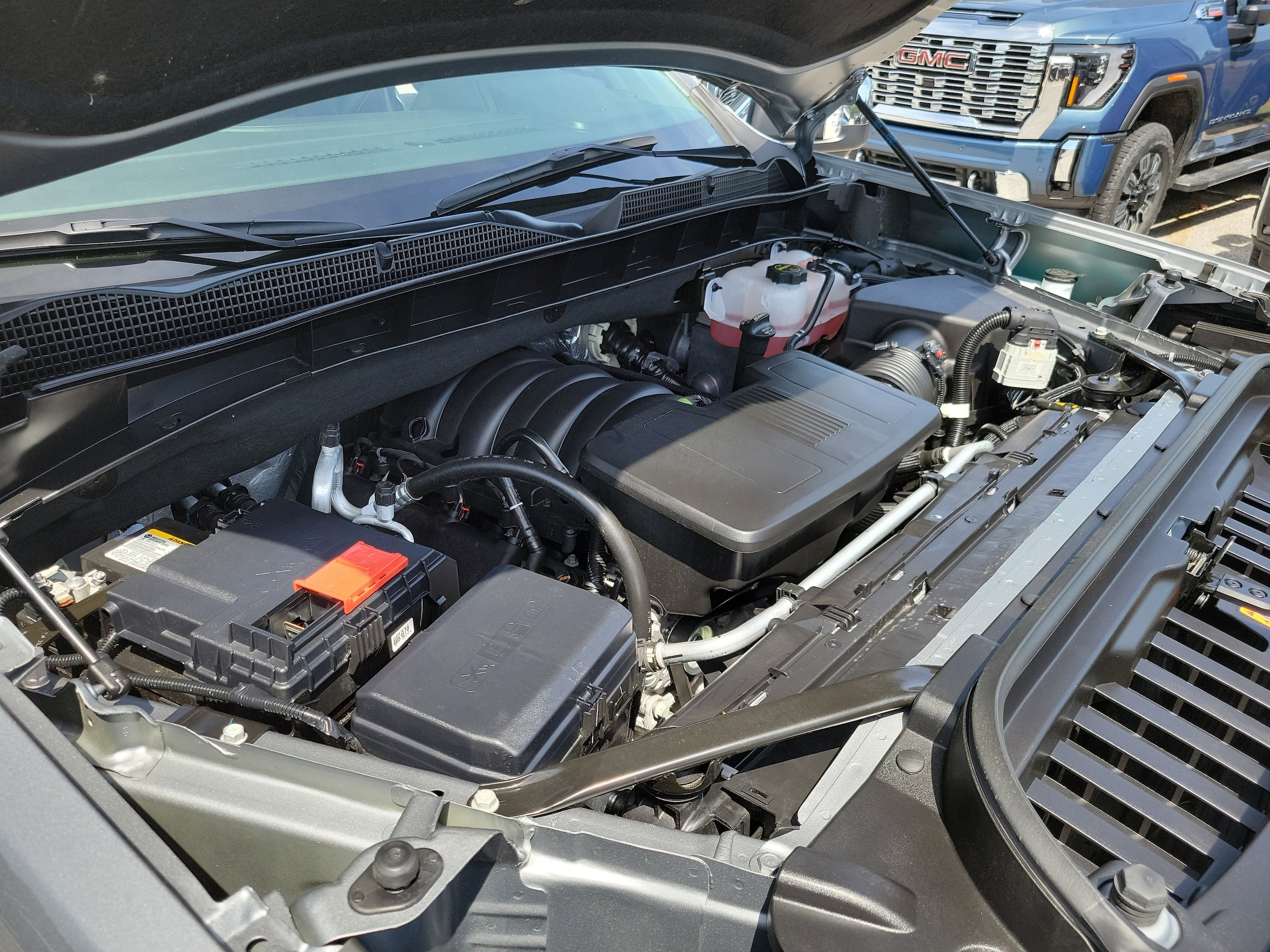2026 GMC Sierra 1500 SLT - Photo 33