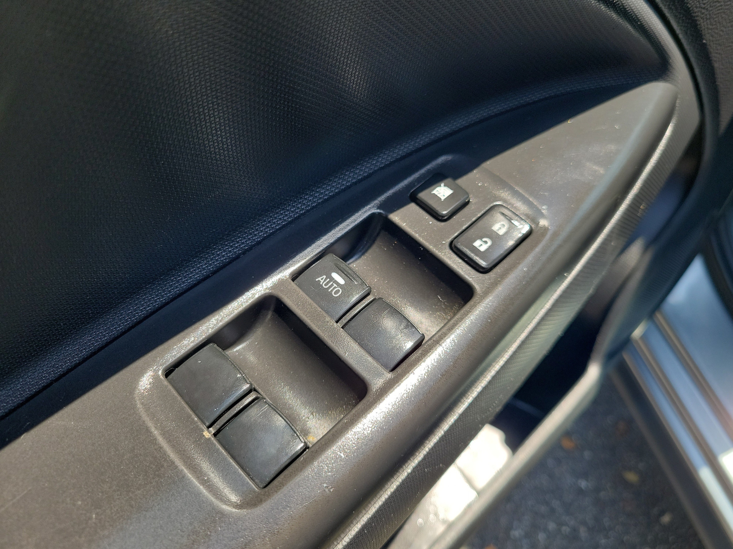 2021 Mitsubishi Mirage ES - Photo 18