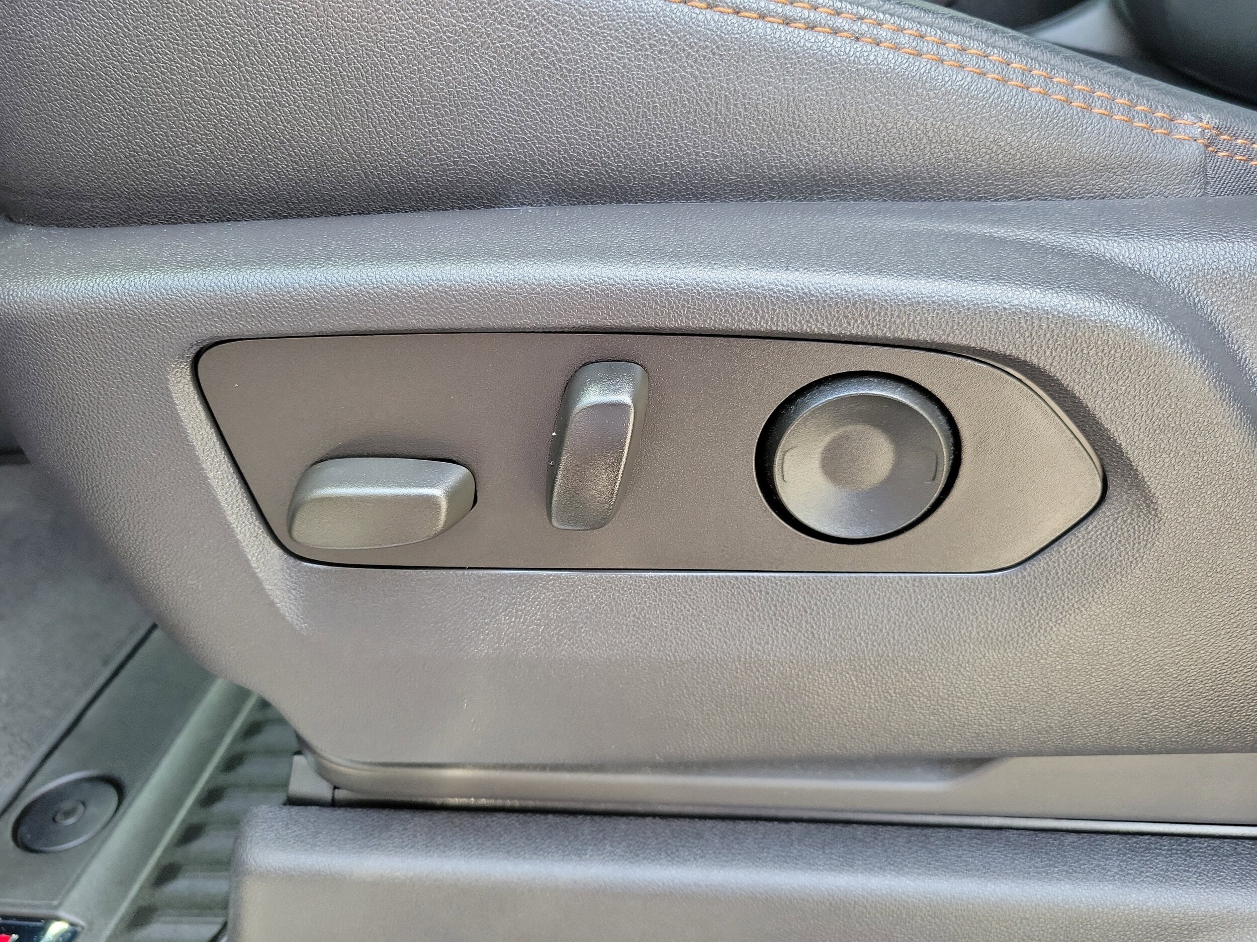2023 GMC Sierra 1500 AT4 - Photo 23